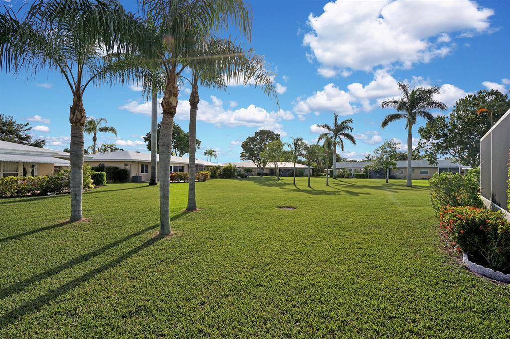 BOCA LAKES CONDO - Residential