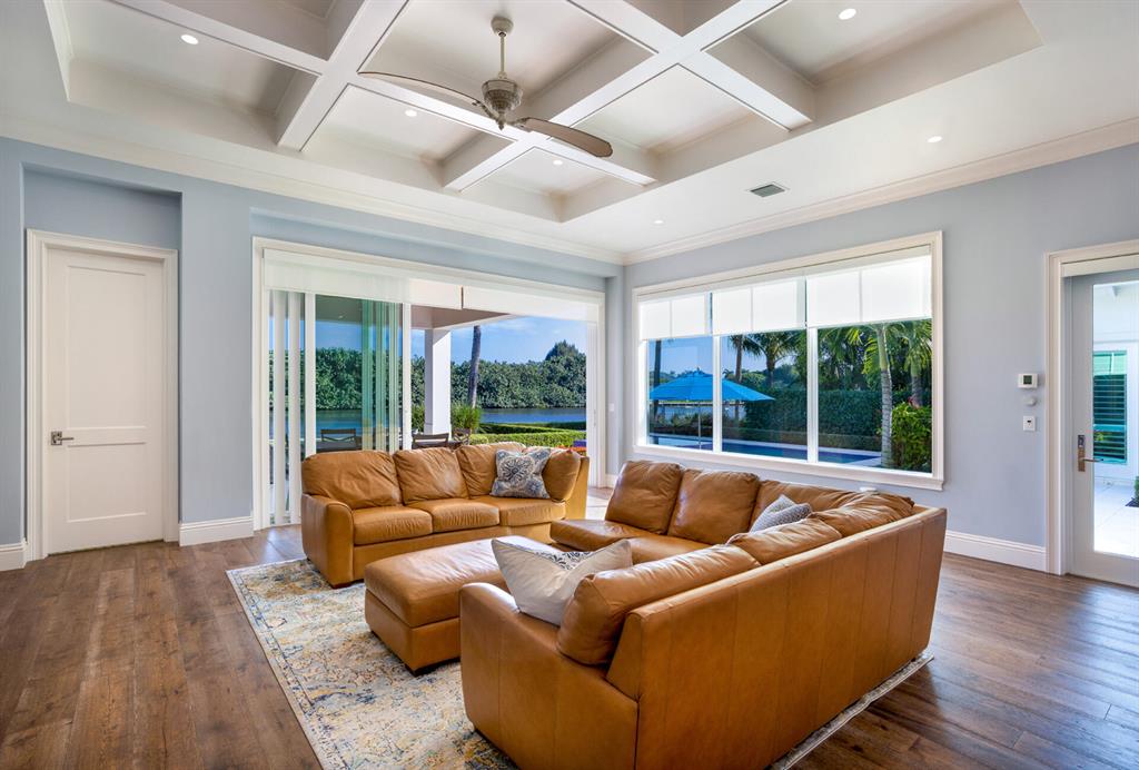 SNOW HILL - Residential