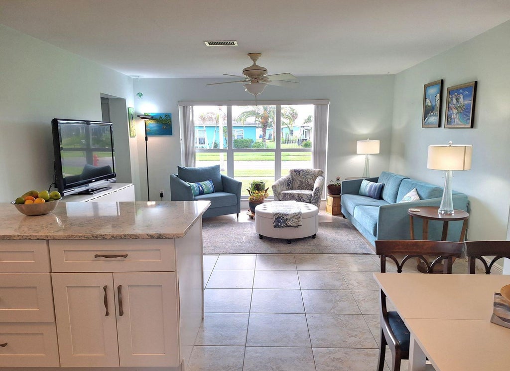 Photo of 2872 SE Wiltshire Terrace, Port Saint Lucie, FL 34952 (MLS # B26023043)