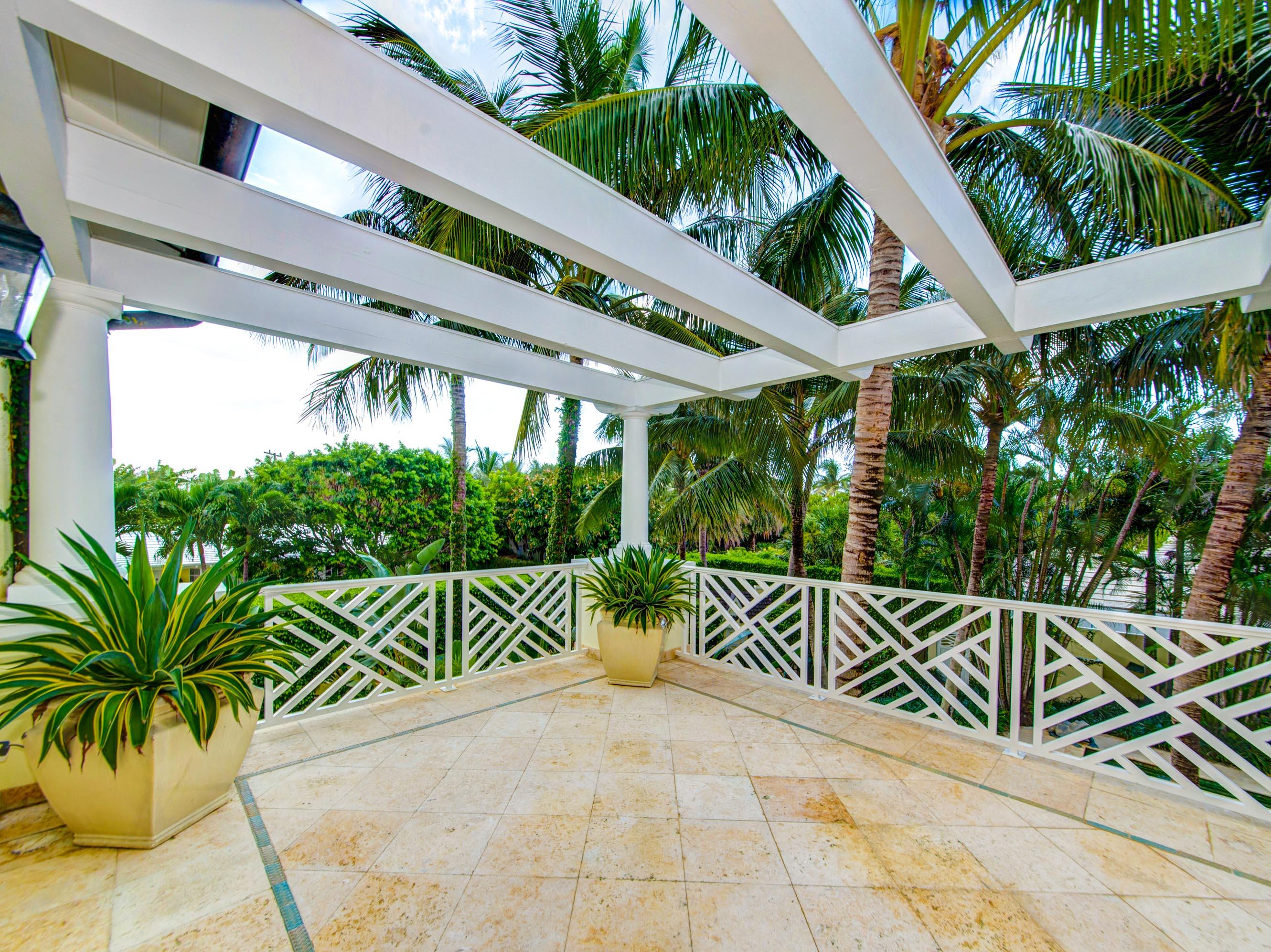 NORTH SHORE - Residential