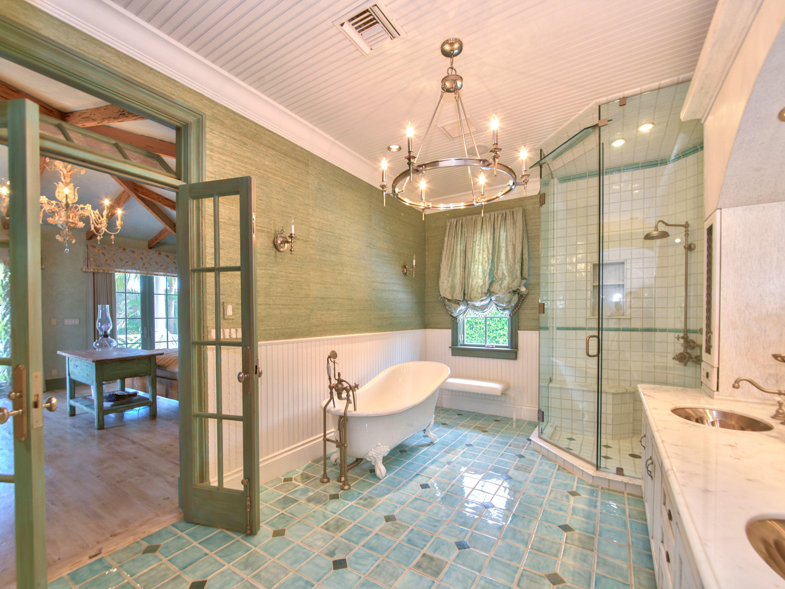 NORTH SHORE - Residential