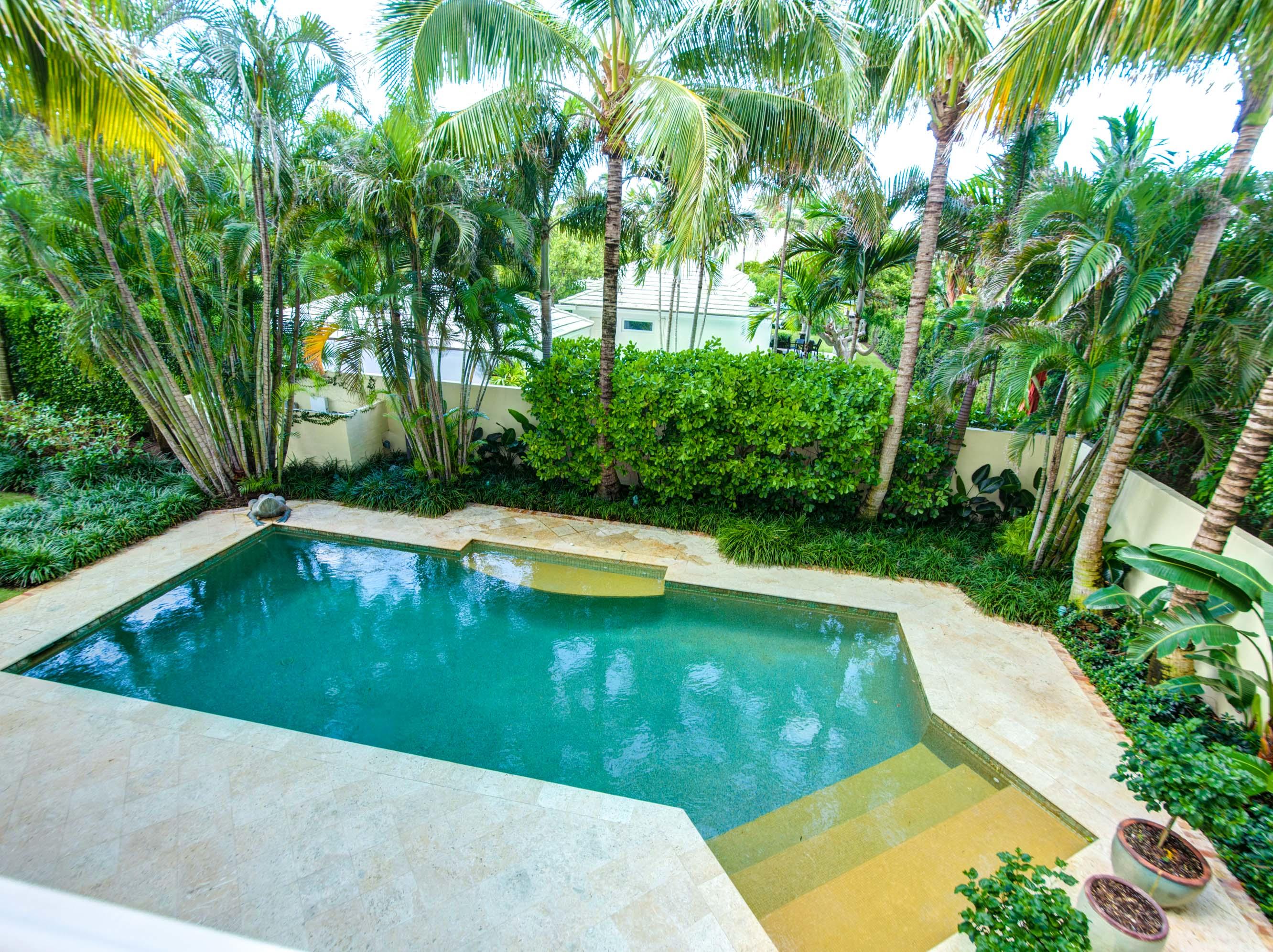 NORTH SHORE - Residential