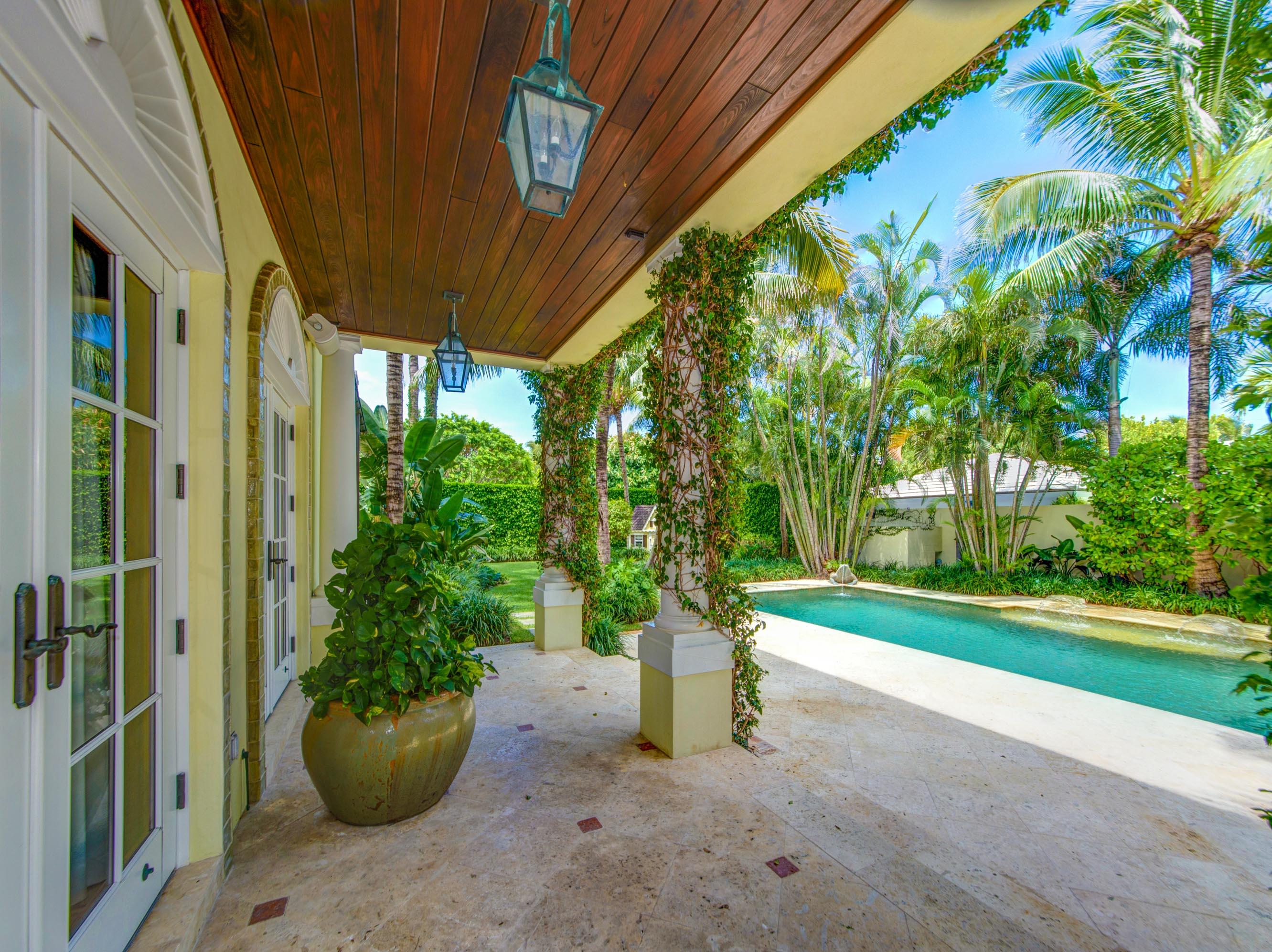 NORTH SHORE - Residential