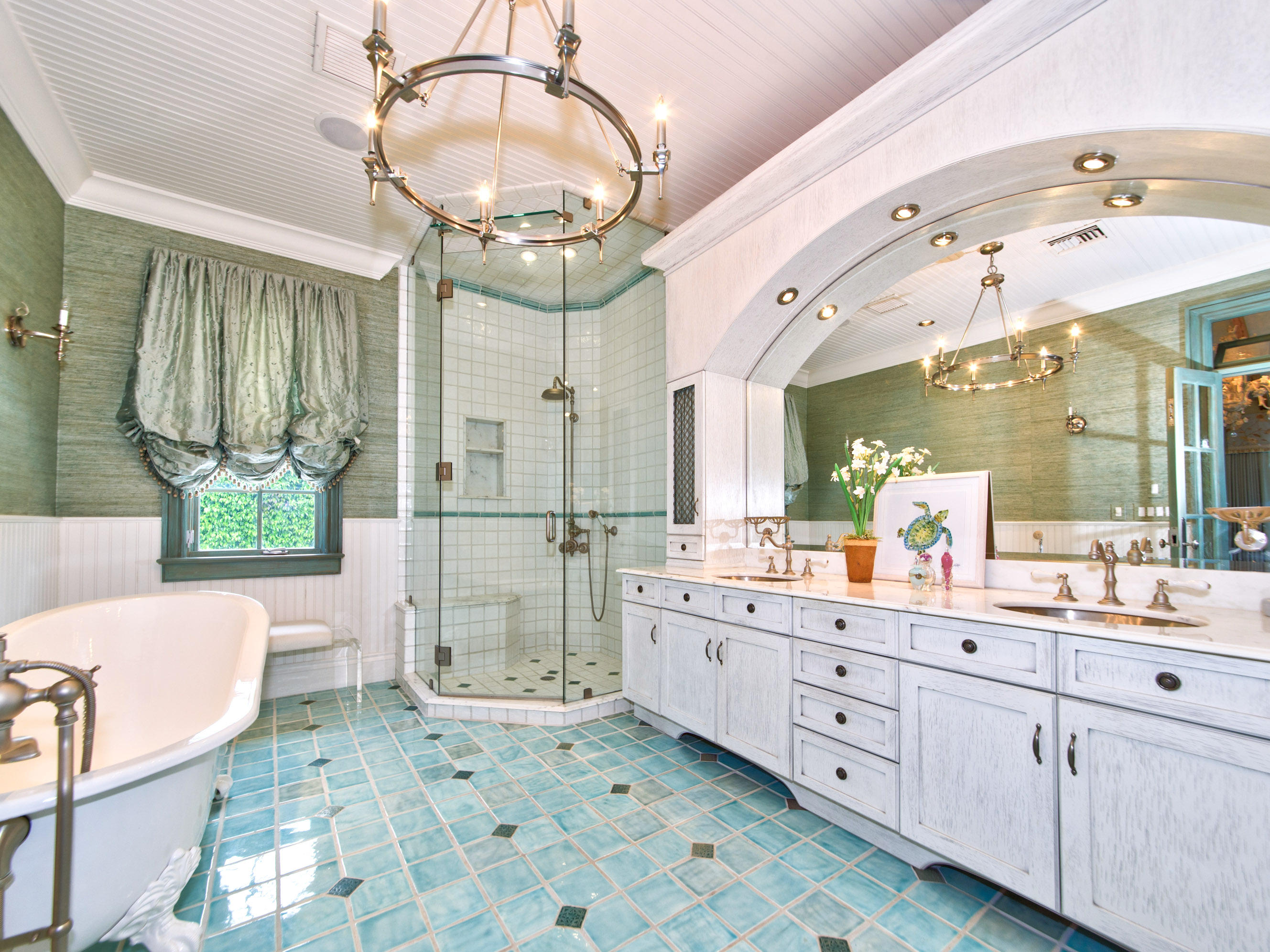 NORTH SHORE - Residential