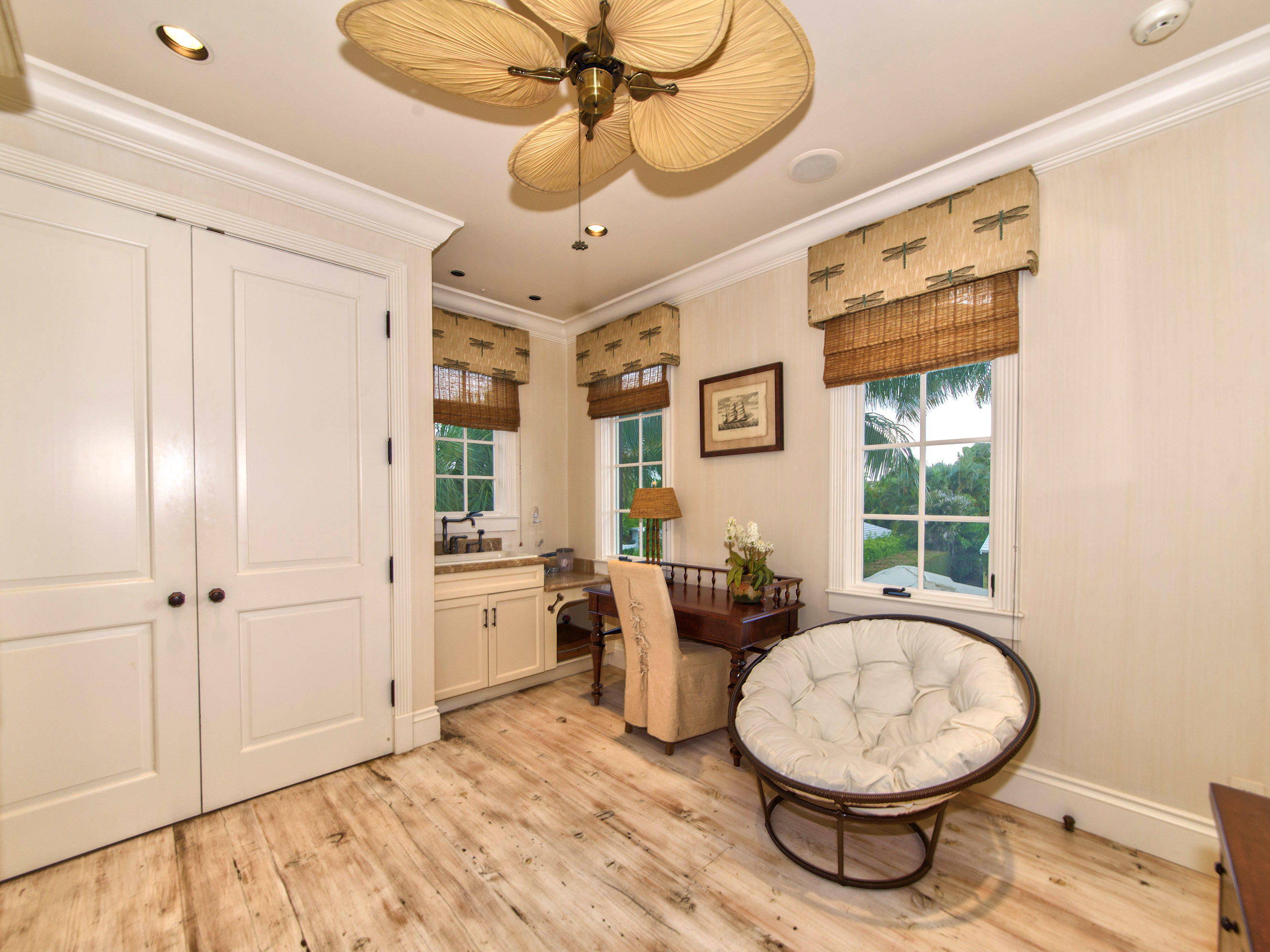 NORTH SHORE - Residential