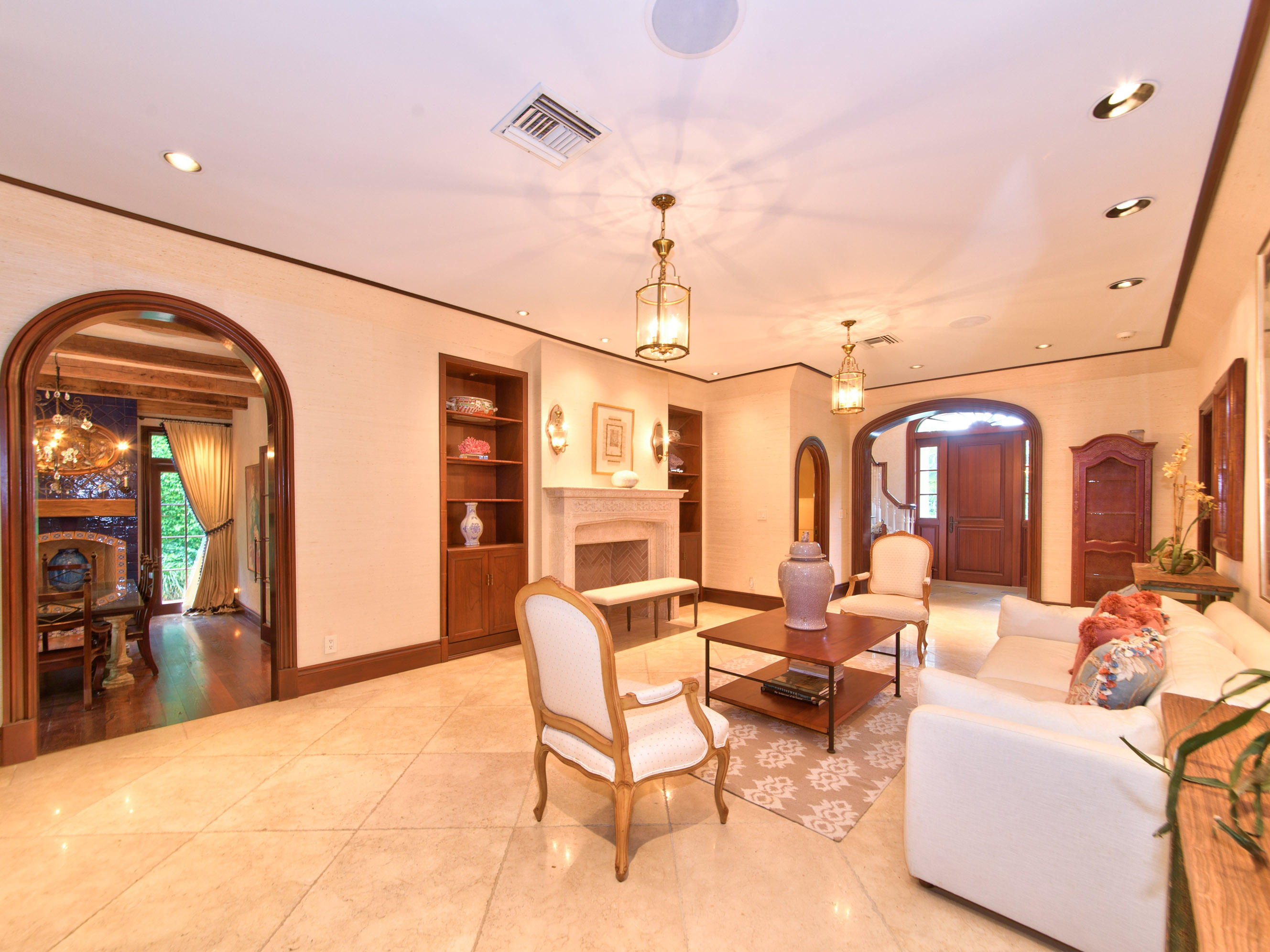 NORTH SHORE - Residential