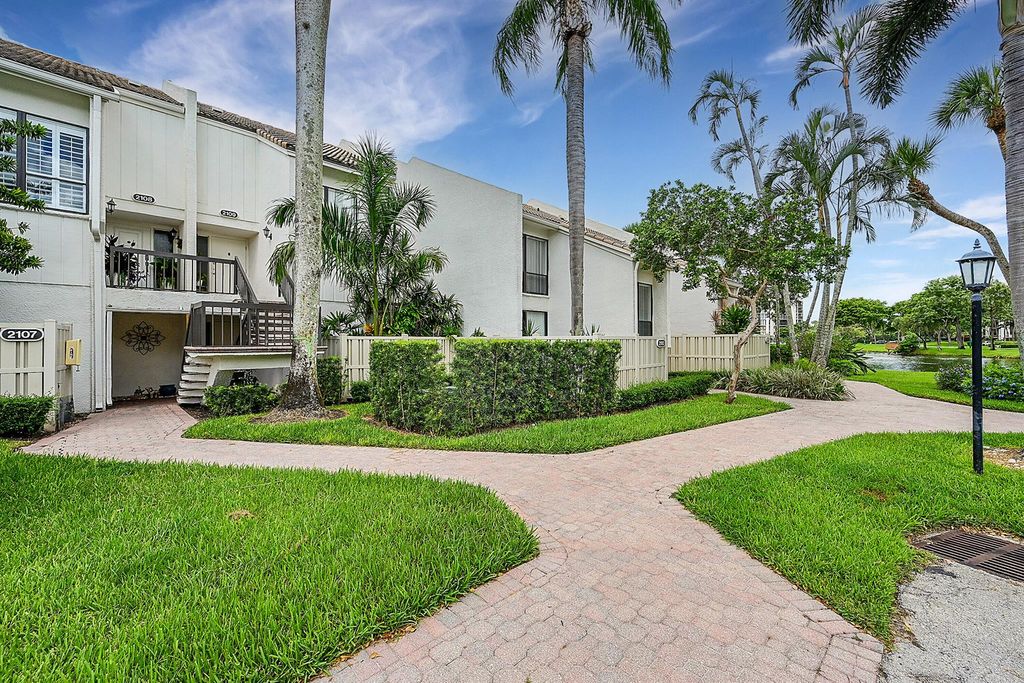 Photo of 2109 Bridgewood Dr, Boca Raton, FL 33434 (MLS # R11054160)