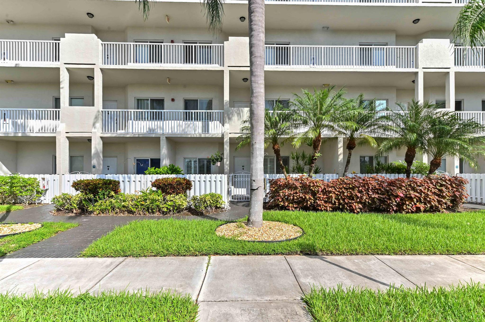 Welcome to Southampton Condominiums at Kings Point, a desirable 55+ community offering resort-style living! This spacious main-floor unit in a 4-story building features 2 bedrooms and 2 bathrooms, with numerous updates completed in 2022, including hurricane protection, plantation shutters, sliding glass doors in the guest bath, ceiling fans in the living room and kitchen, and in-unit washer and dryer.Enjoy resort-style amenities including a clubhouse, fitness center, pool, sauna, spa/hot tub, pickleball, shuffleboard, tennis courts and much more. Experience active, maintenance-free living in this desirable community!