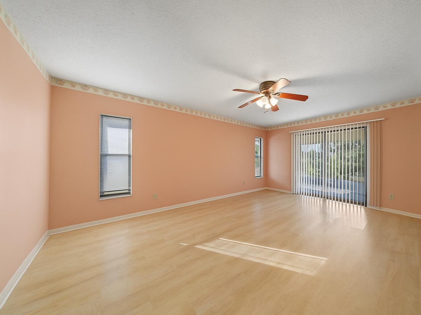 HOLIDAY PINES SUBDIVISION - Residential