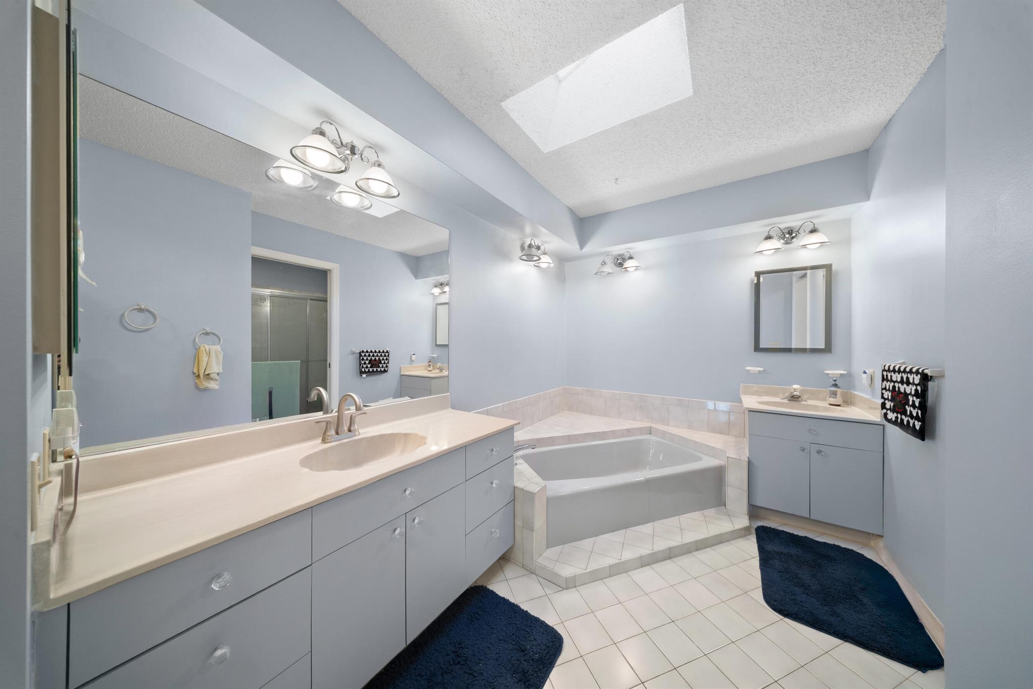 HOLIDAY PINES SUBDIVISION - Residential