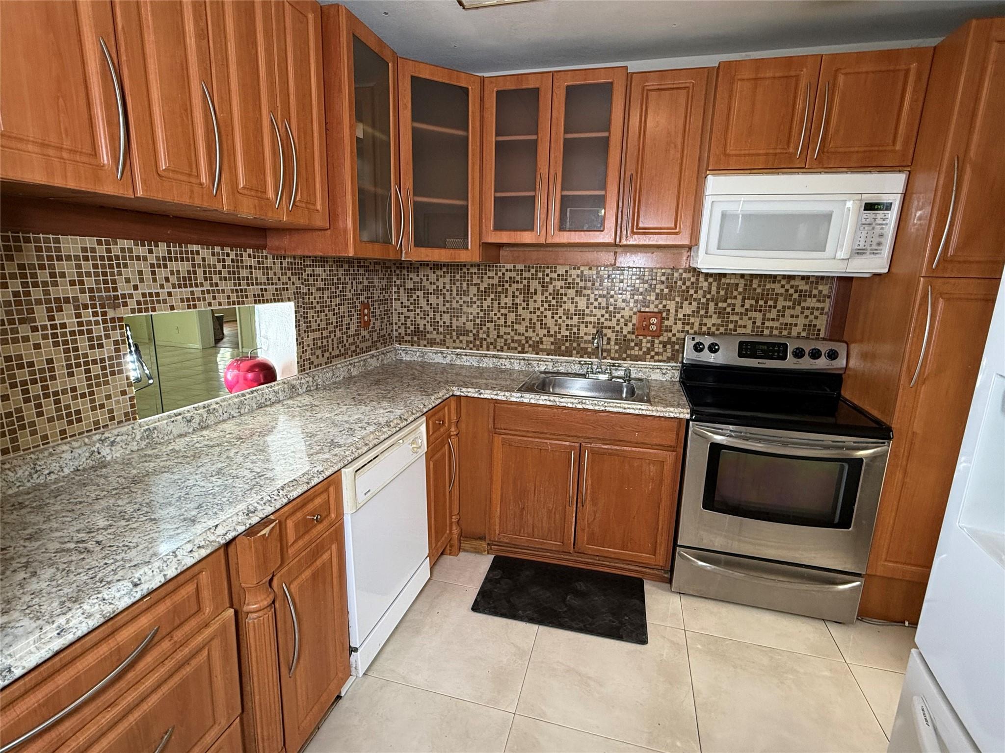 1101 NW 58th Ter 103
