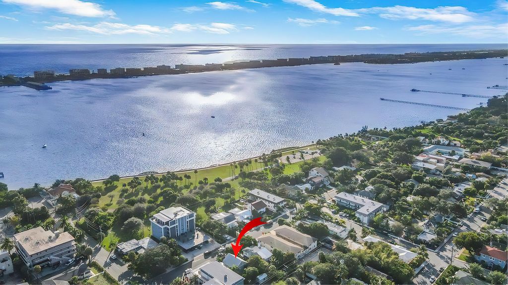 Photo of 209 S Lakeside Drive #A, Lake Worth Beach, FL 33460 (MLS # R11161541)