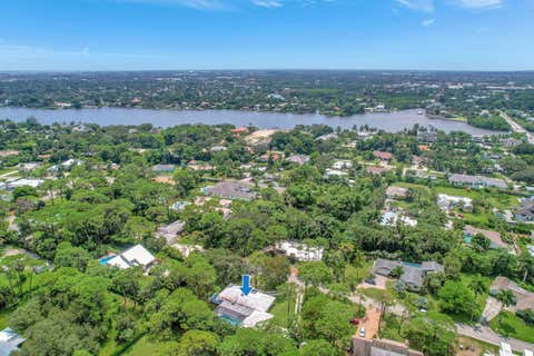 Featured picture for the property R10916063