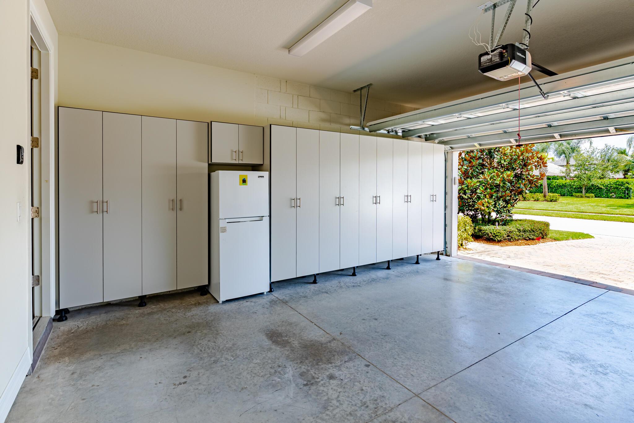 VERANDA GARDENS - Residential Lease