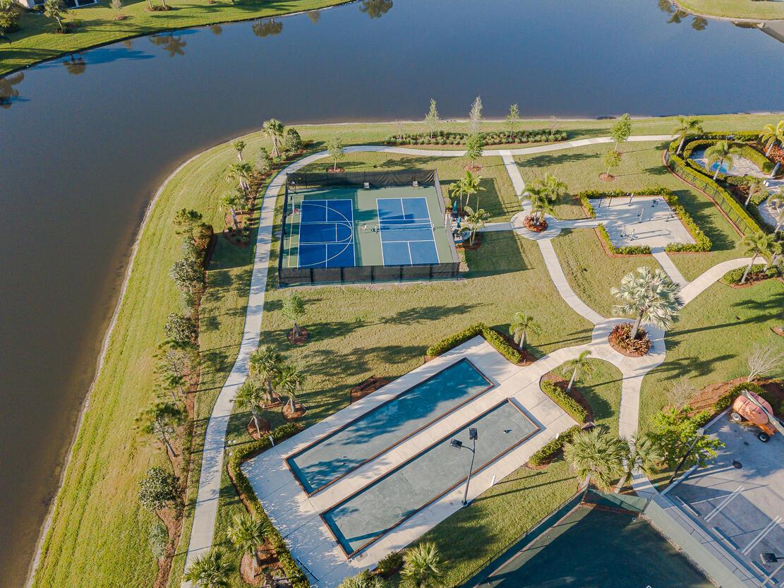 VERANDA GARDENS - Residential Lease