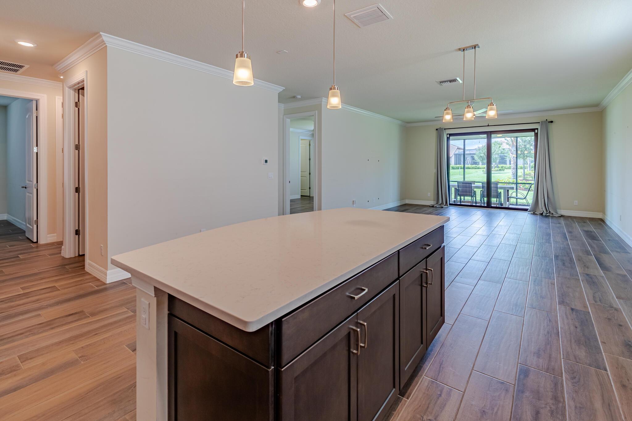 VERANDA GARDENS - Residential Lease