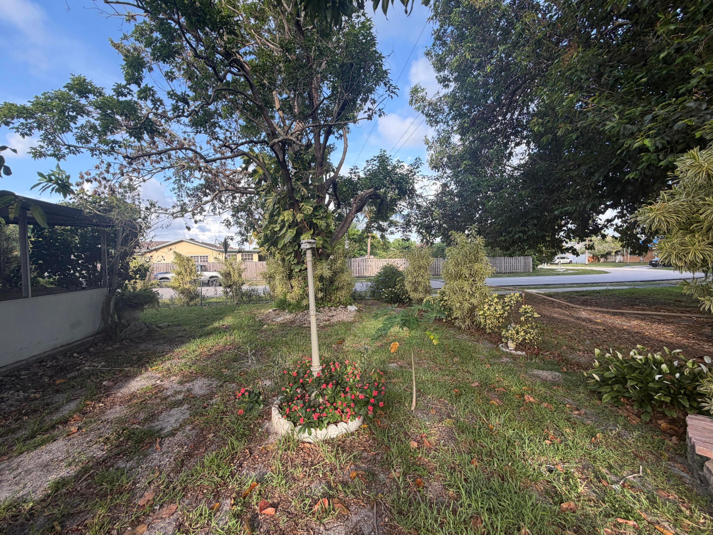 CITY OF LAUDERHILL SEC 1 - Residential