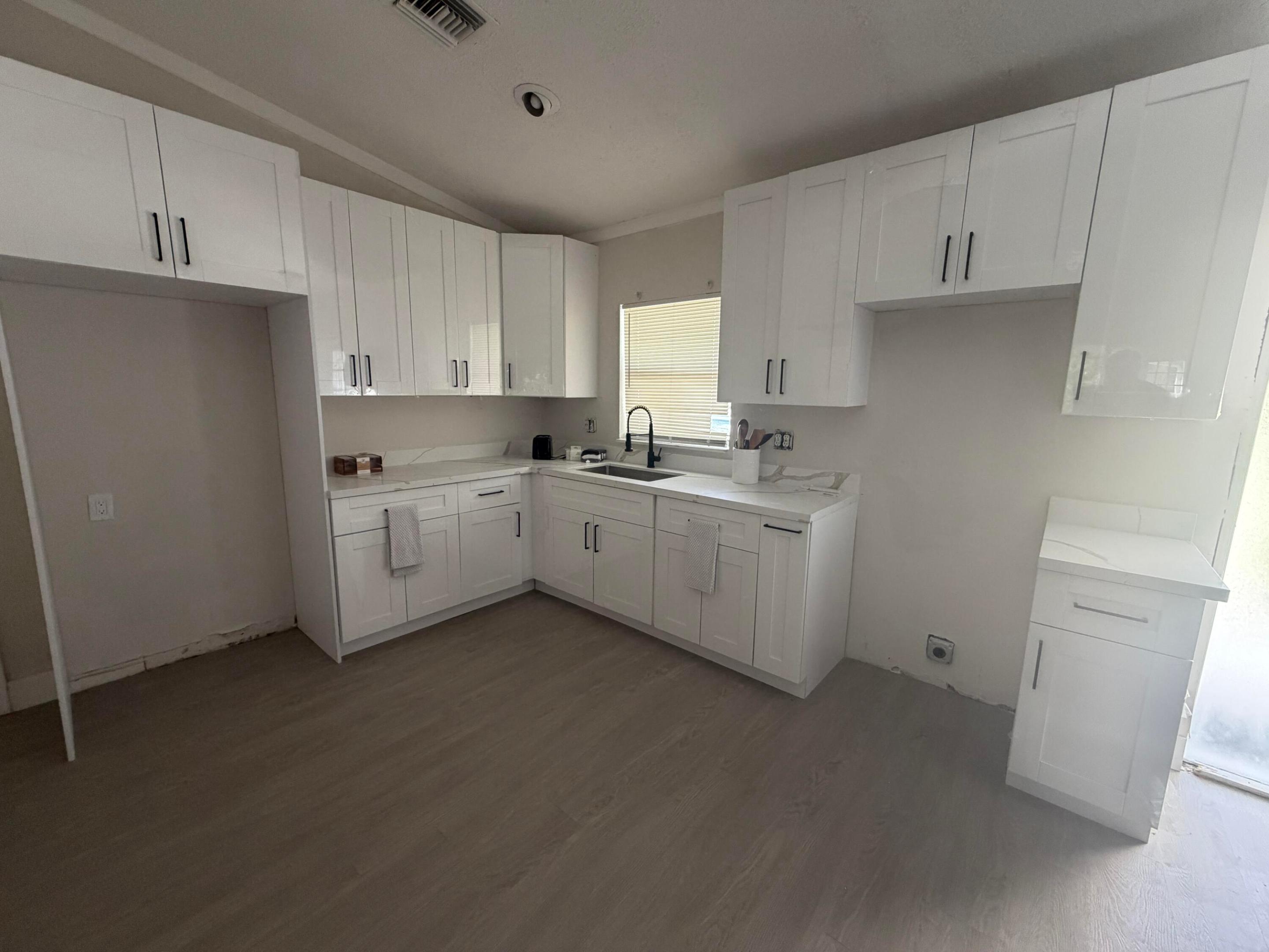 CITY OF LAUDERHILL SEC 1 - Residential