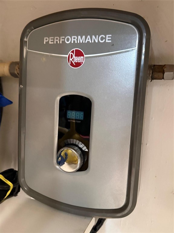 BOCA TEECA CONDO 1 - Residential