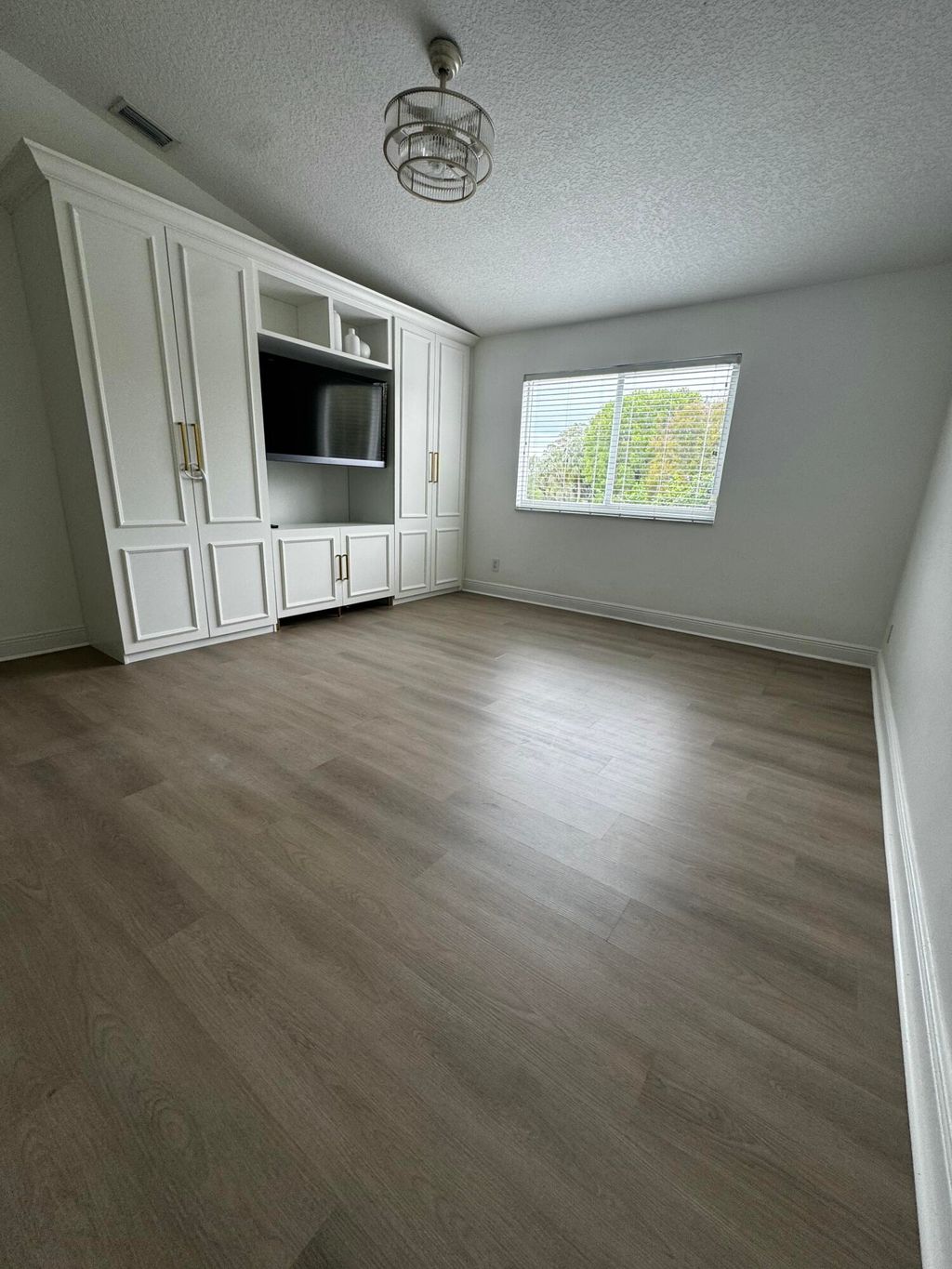 Photo of 10530 Lake Vista Circle, Boca Raton, FL 33498 (MLS # B26019906)