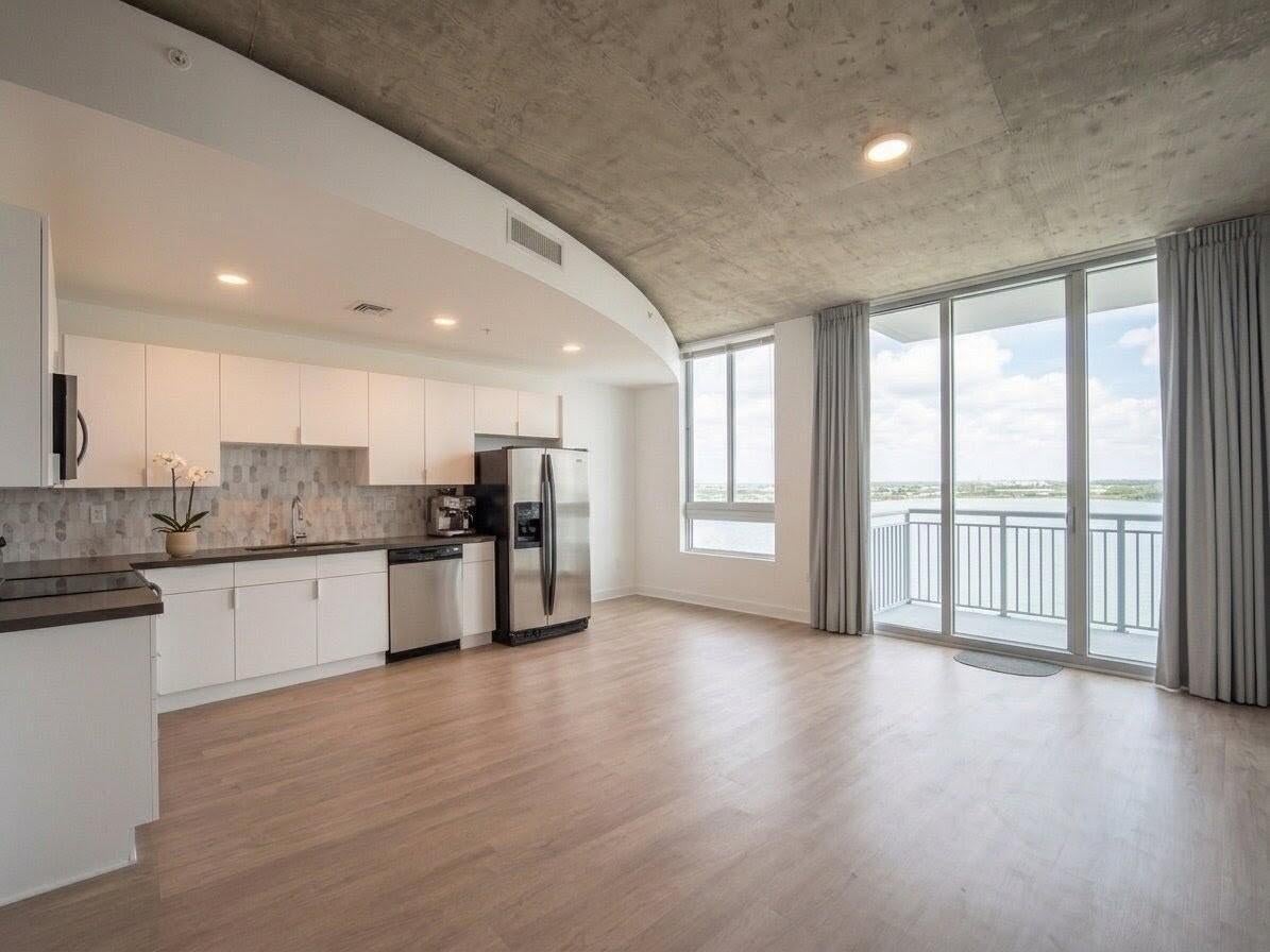 300 S Australian Avenue 809, West Palm Beach FL 33401