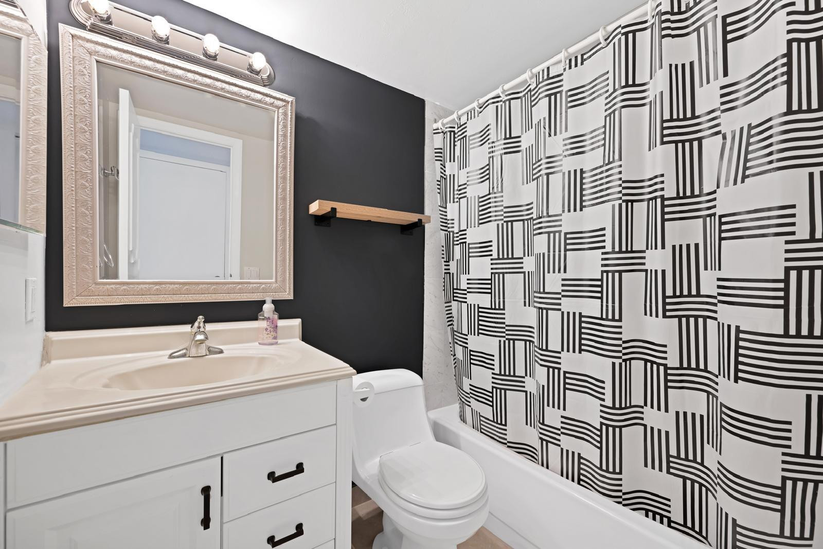 Quadomain CATANIA CONDO - Residential