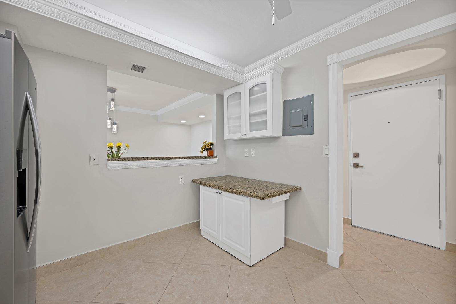 Quadomain CATANIA CONDO - Residential