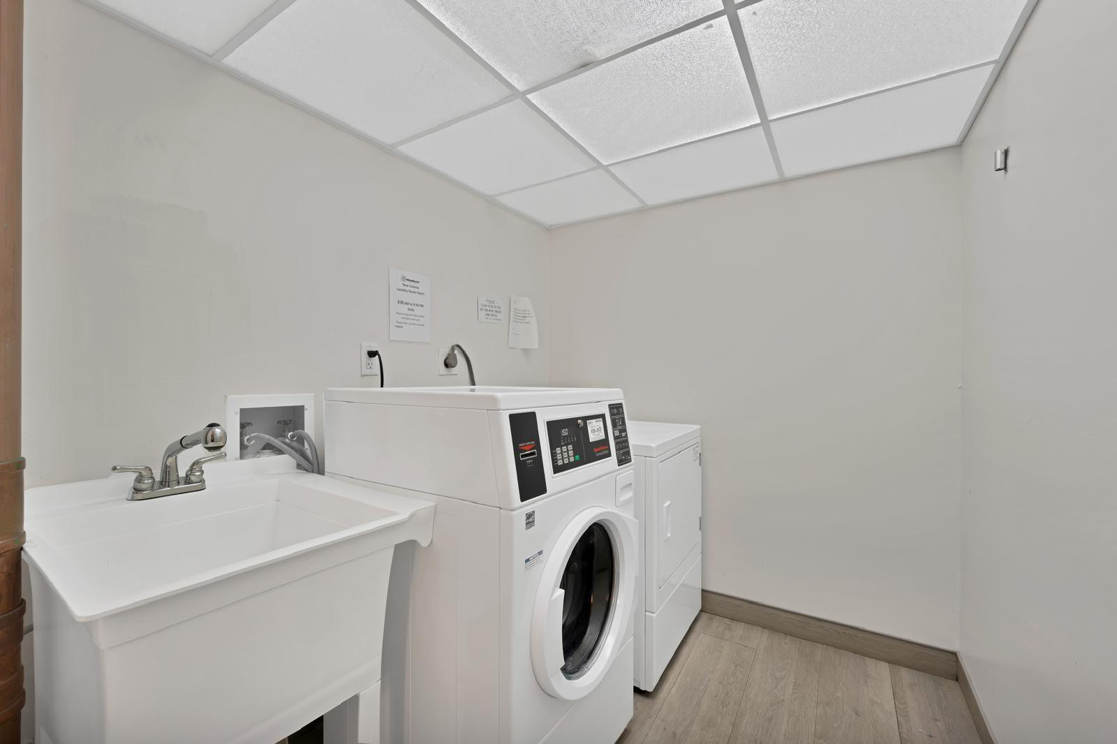 Quadomain CATANIA CONDO - Residential