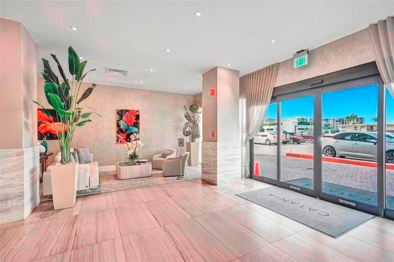 Quadomain CATANIA CONDO - Residential