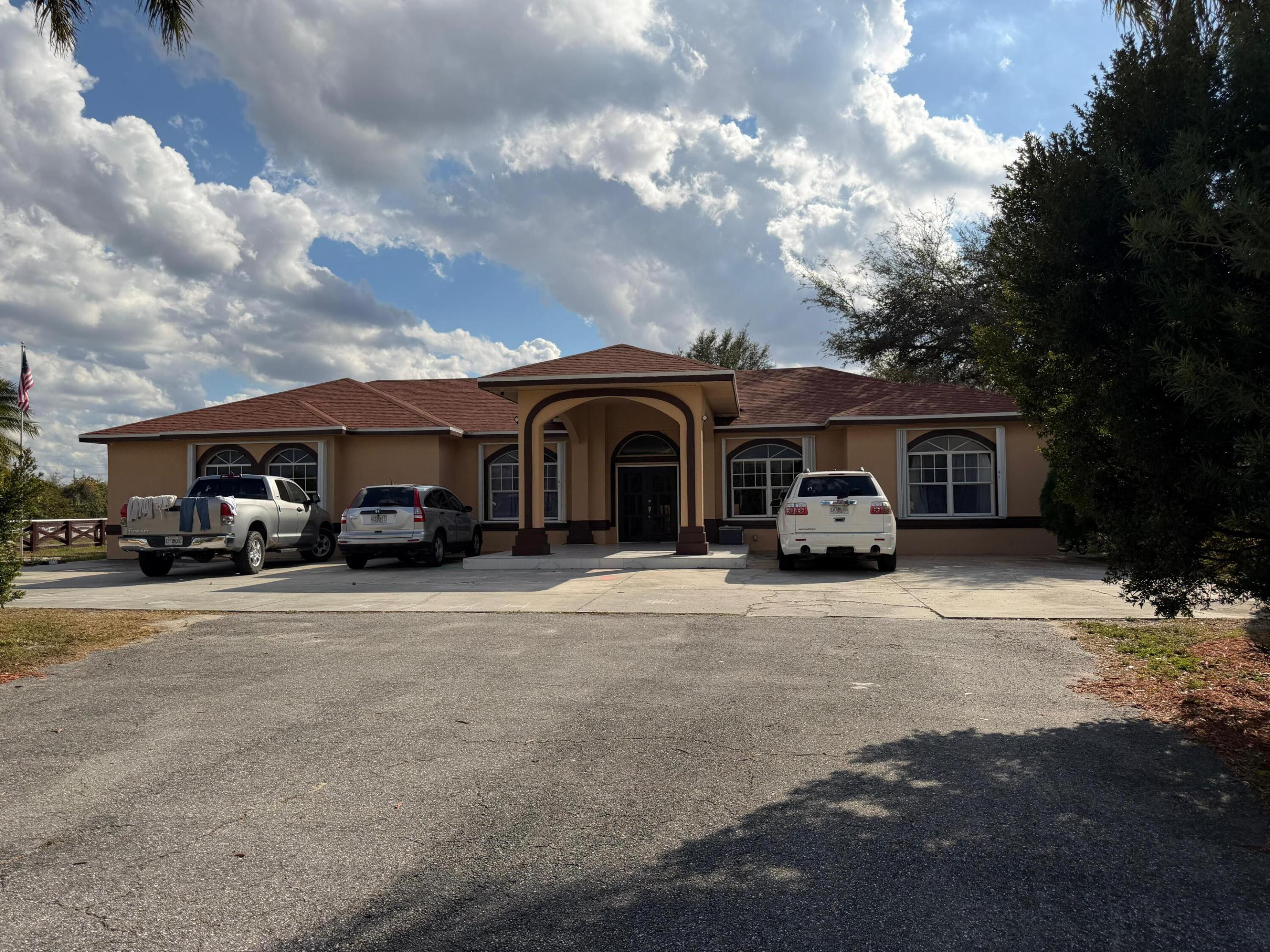 LA BELLE RANCHETTES S/D UNREC - Residential