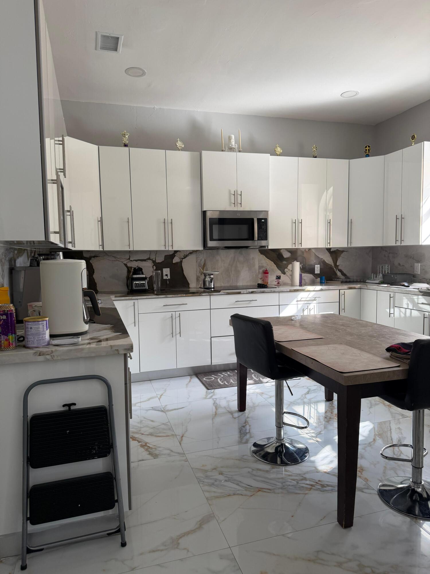 LA BELLE RANCHETTES S/D UNREC - Residential