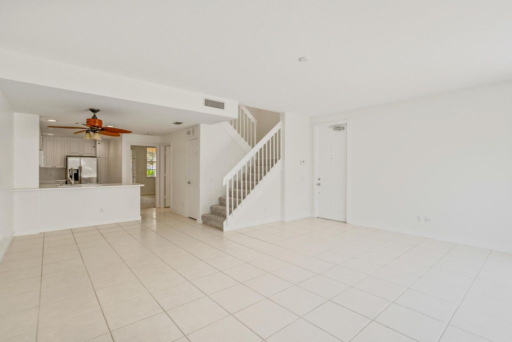 Photo of 1641 Jeaga Drive, Jupiter, FL 33458 (MLS # R10998525)