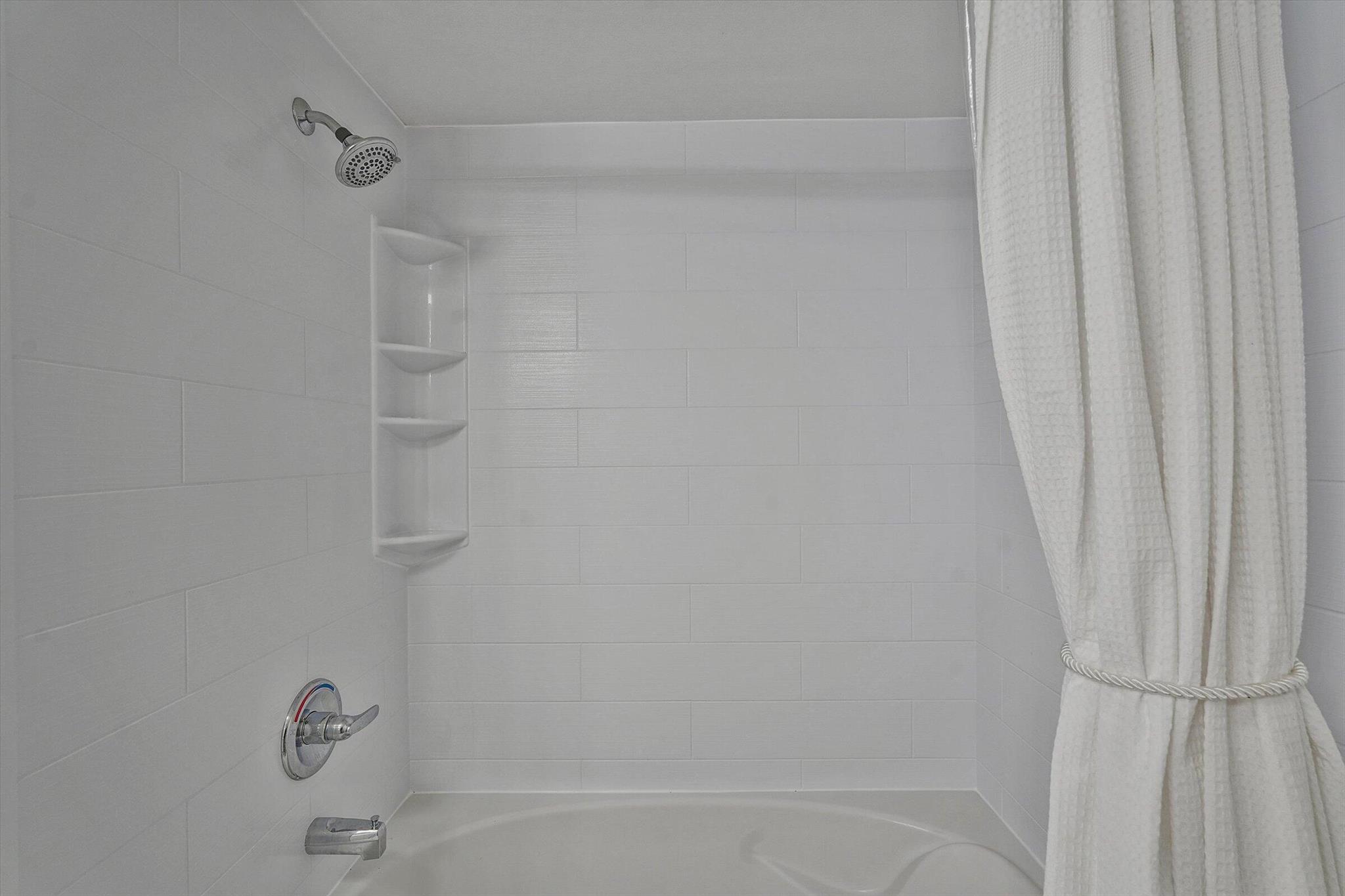 PRADO CONDO - Residential