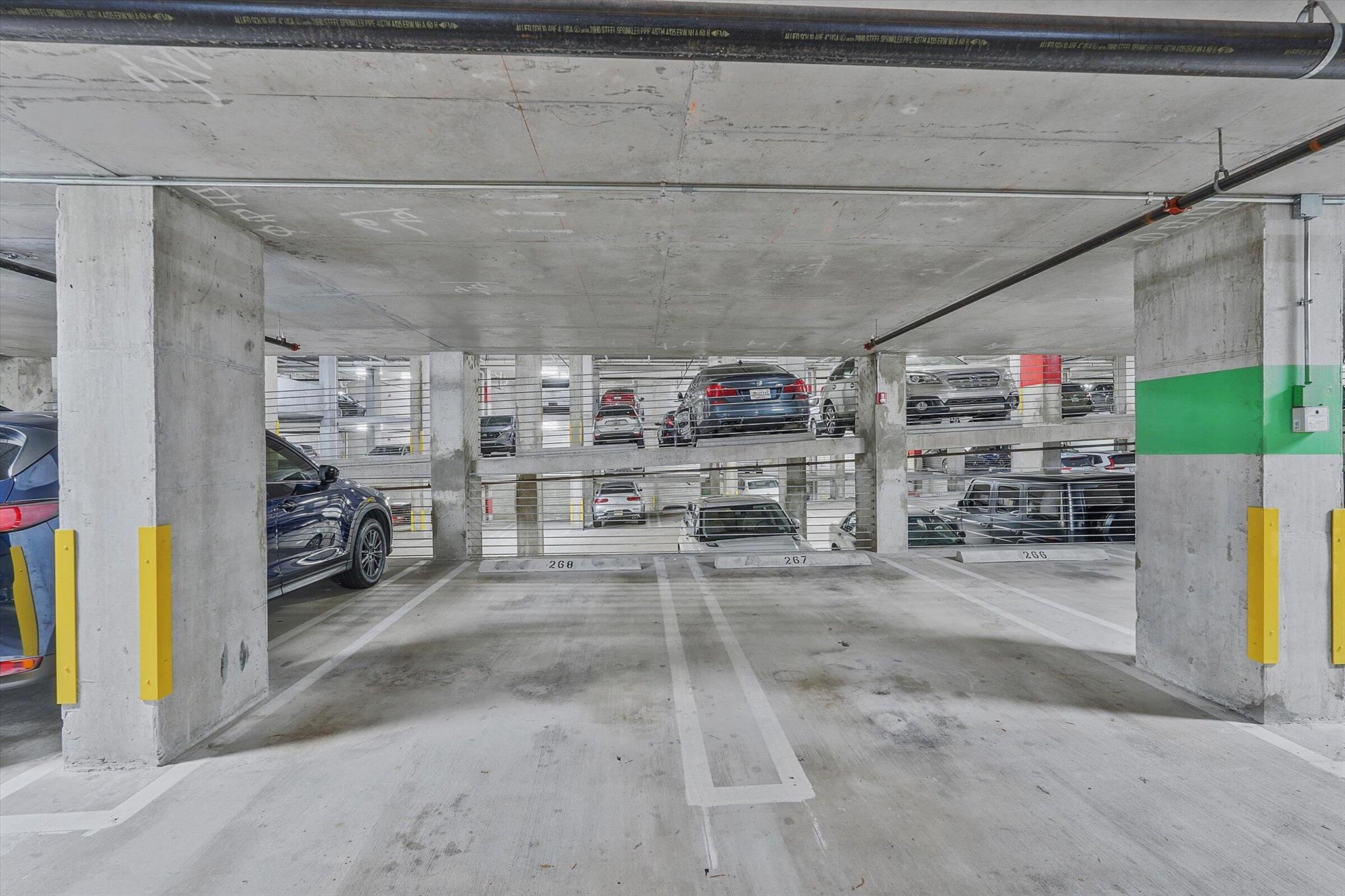 PRADO CONDO - Residential