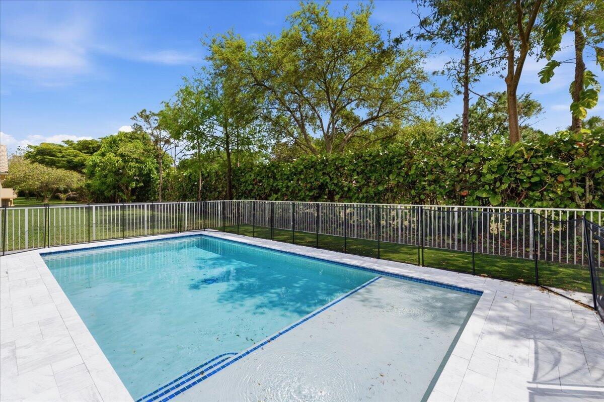 VILLAGES OF WINDSOR 3 - Residential