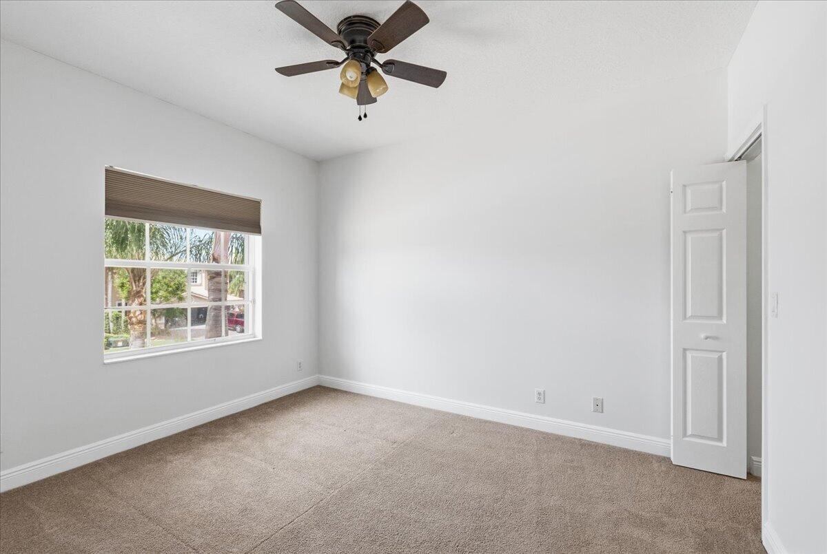 VILLAGES OF WINDSOR 3 - Residential