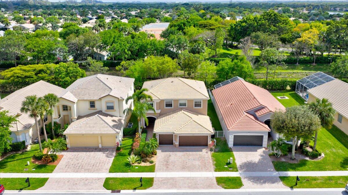 VILLAGES OF WINDSOR 3 - Residential