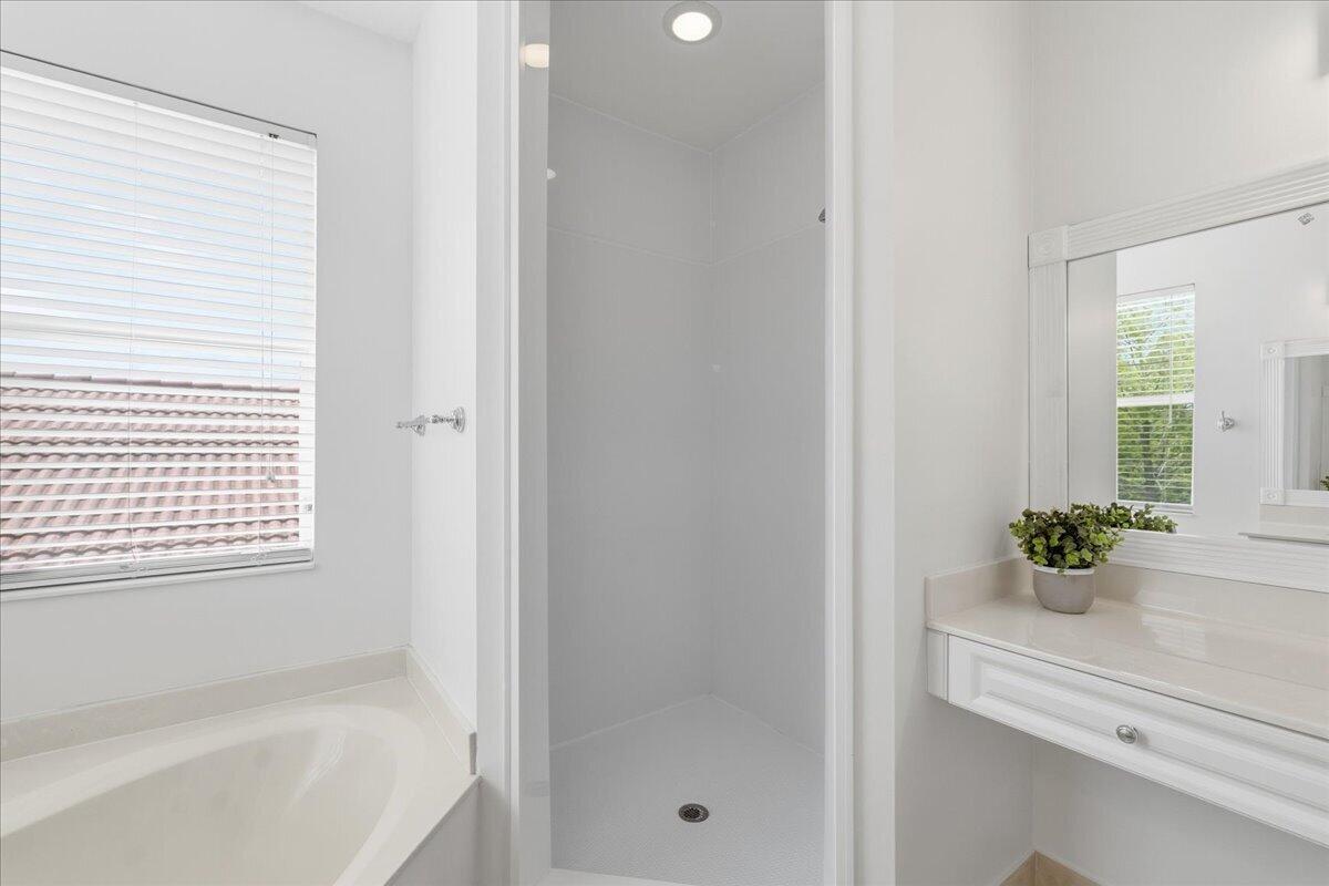 VILLAGES OF WINDSOR 3 - Residential