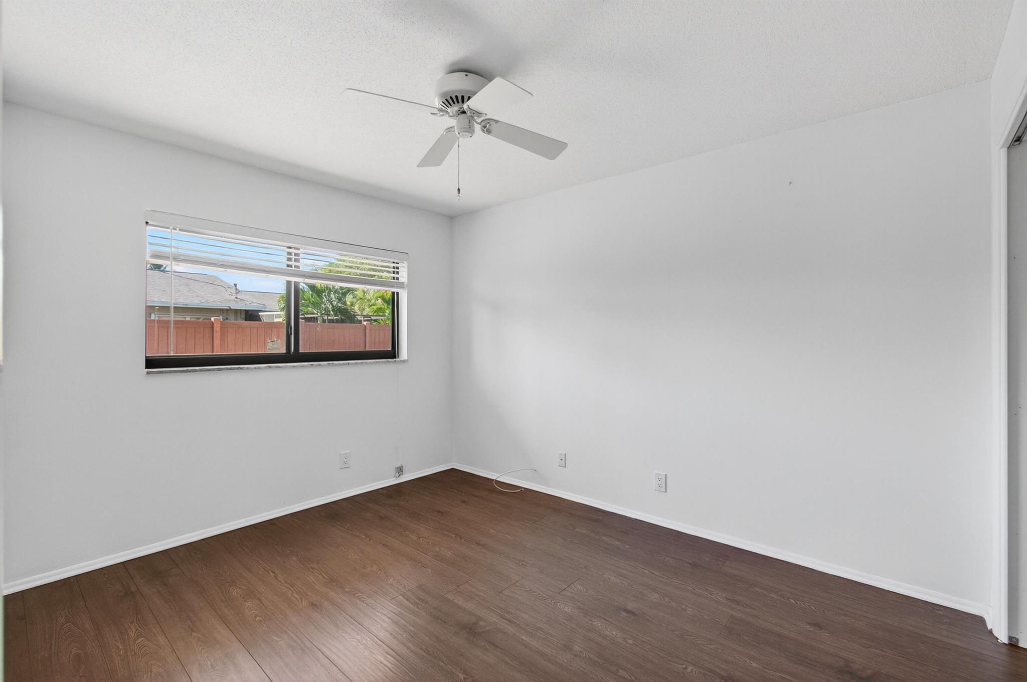 TROPIC PALMS 1 - Residential