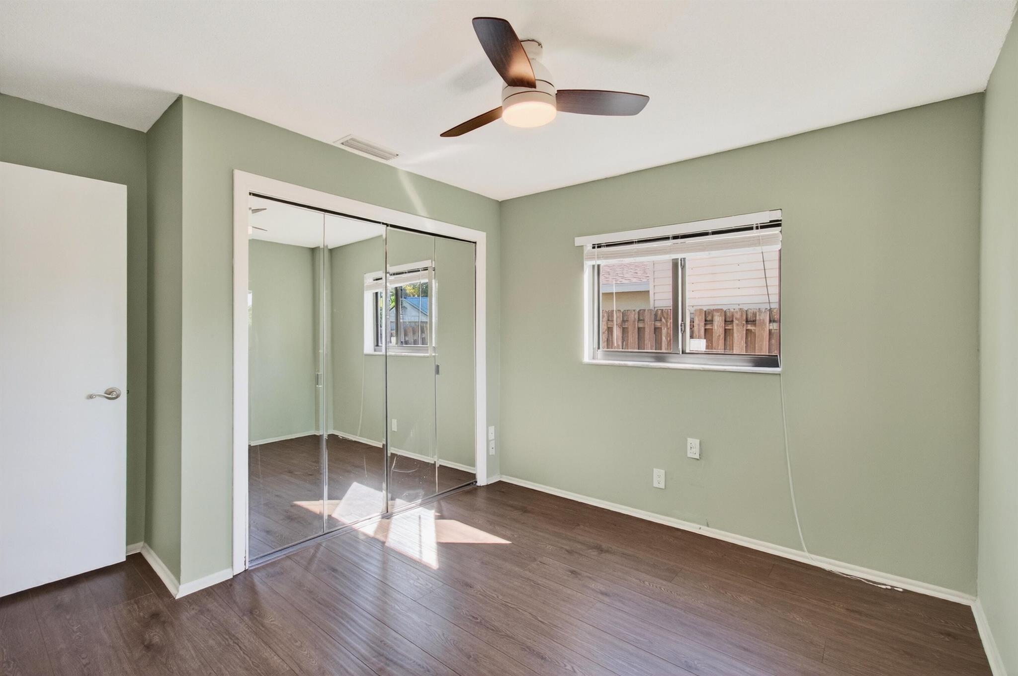 TROPIC PALMS 1 - Residential