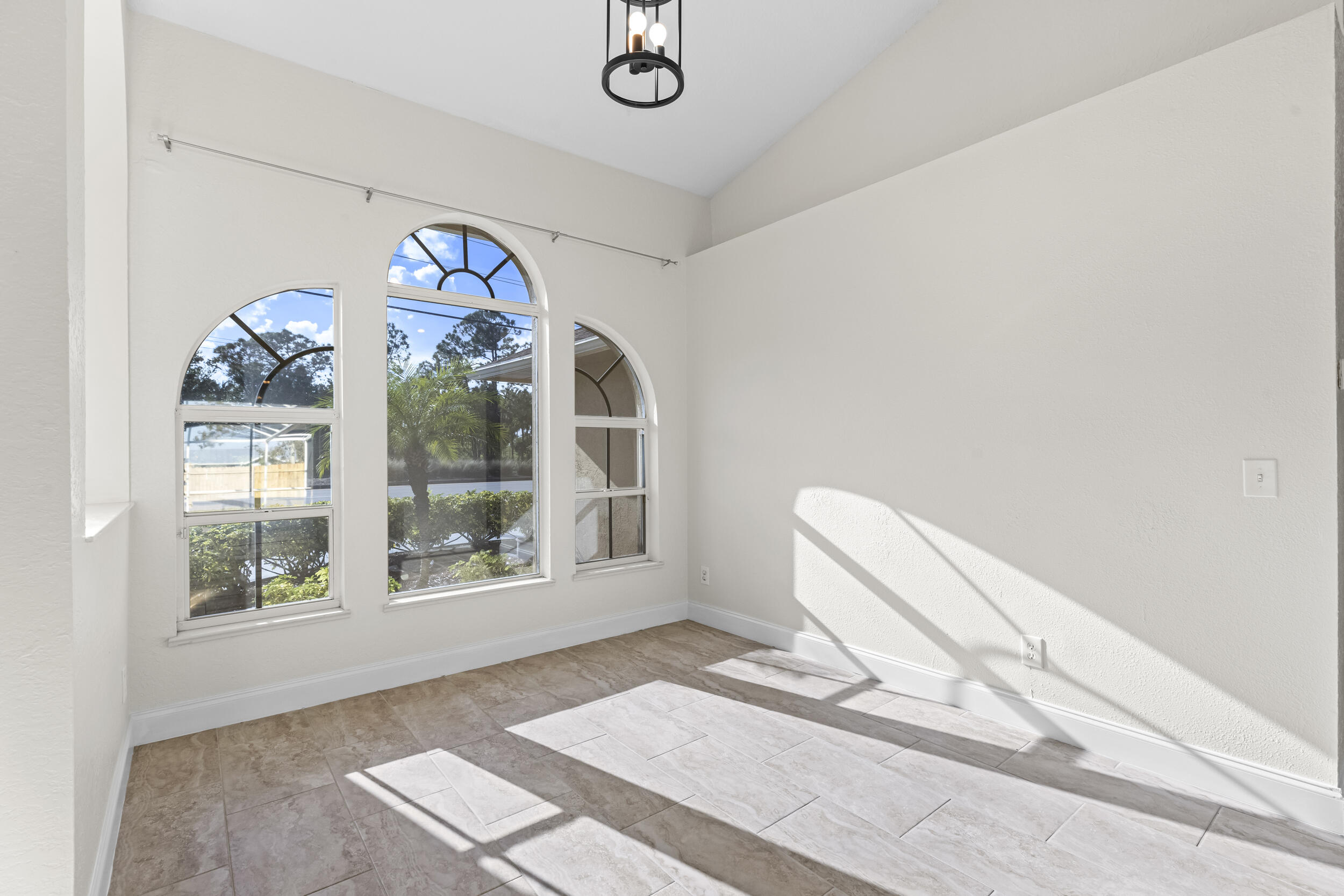 PORT ST LUCIE SECTION 18 - Residential Lease