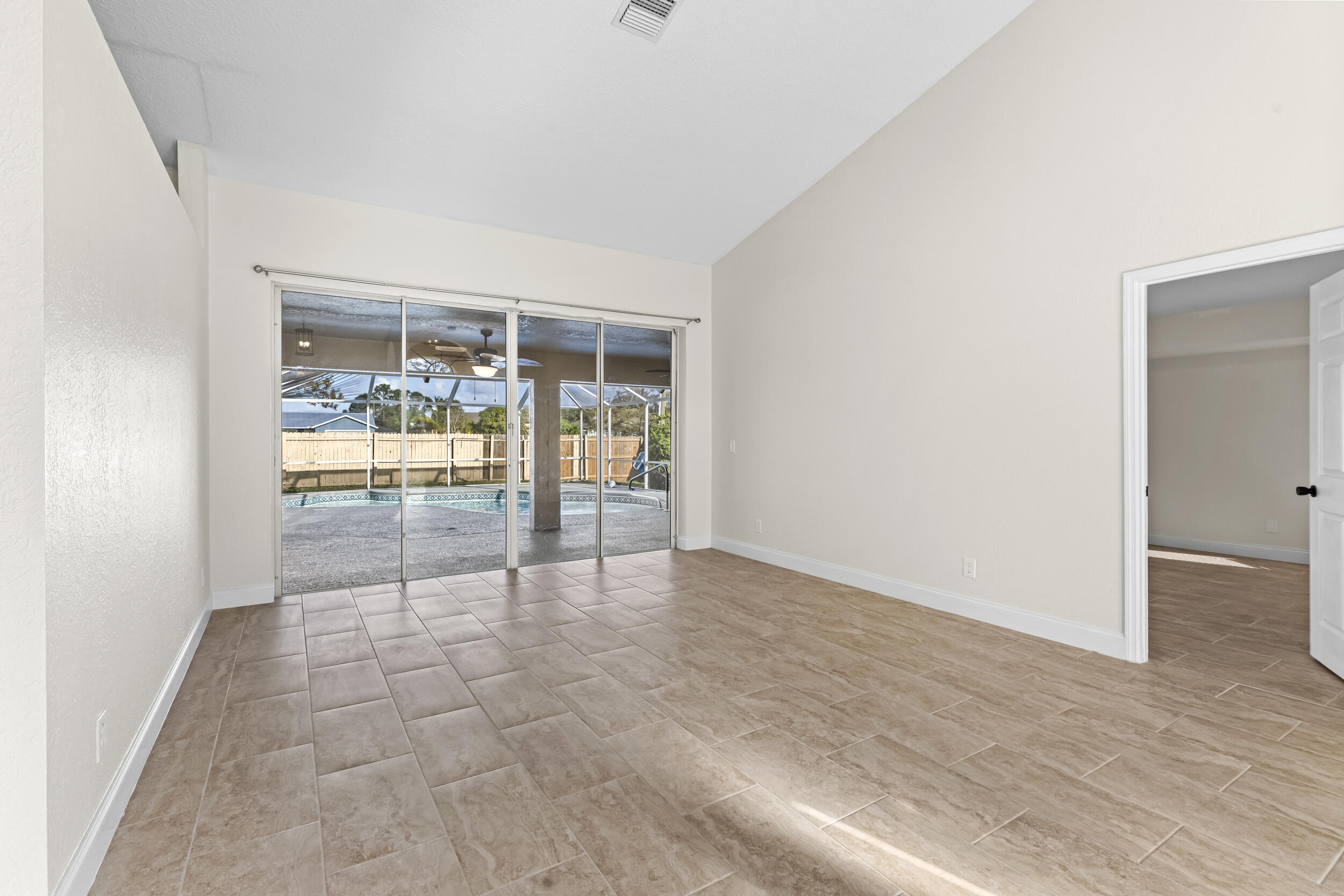 PORT ST LUCIE SECTION 18 - Residential Lease