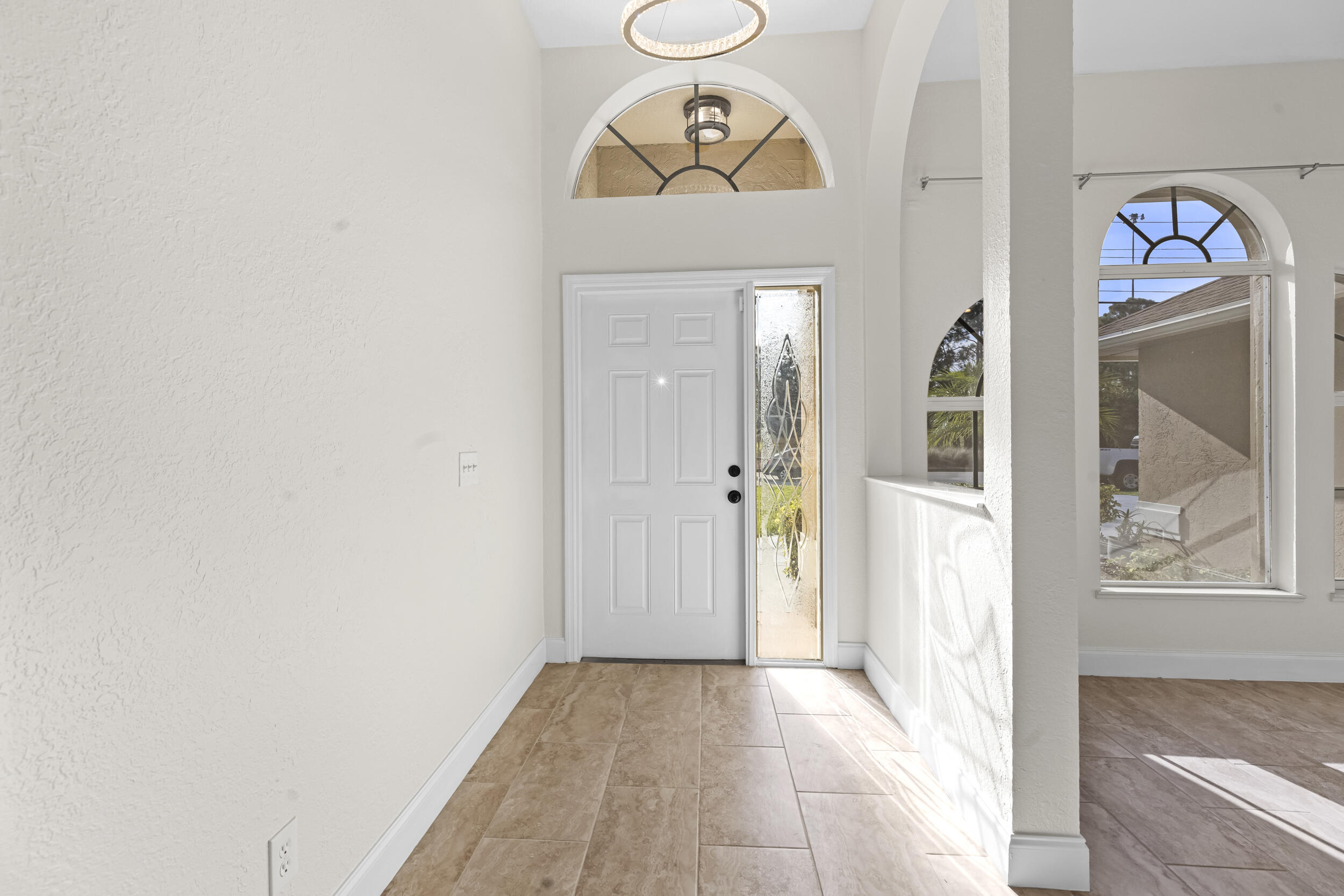 PORT ST LUCIE SECTION 18 - Residential Lease
