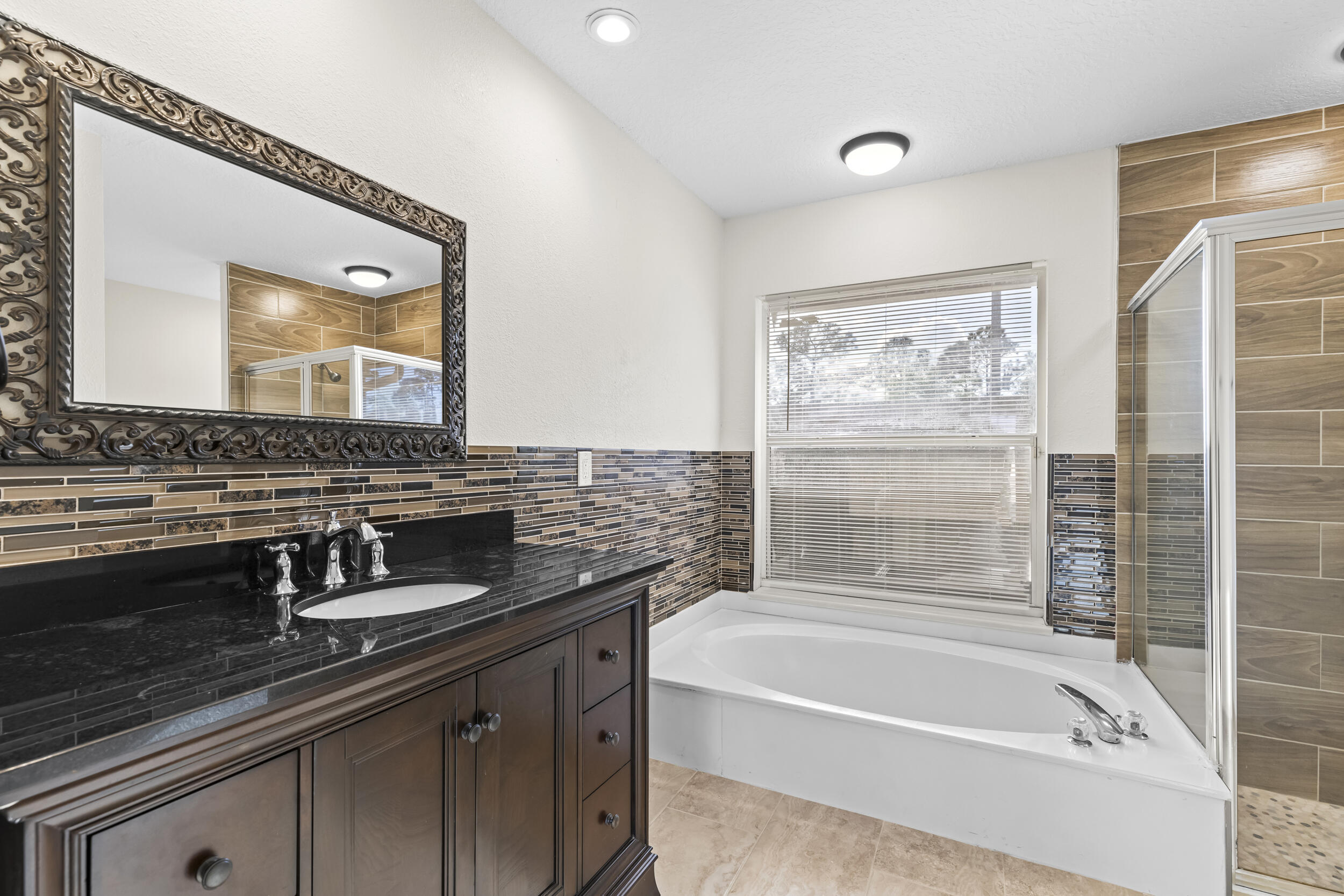 PORT ST LUCIE SECTION 18 - Residential Lease