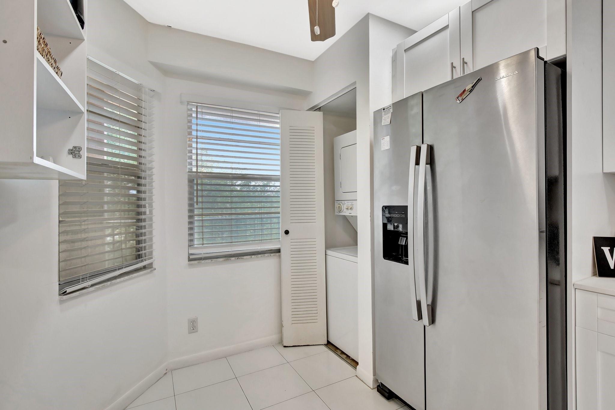 1200 SW 124th Ter 404 O
