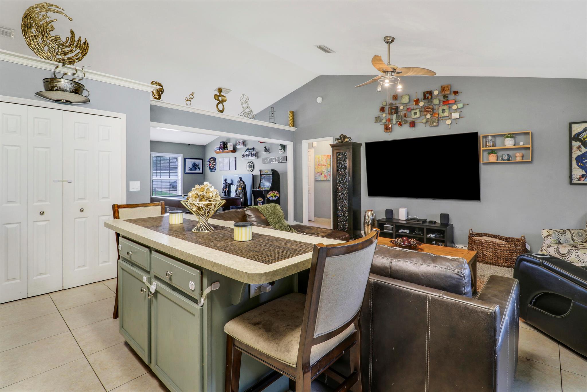 PORT ST LUCIE SECTION 3 - Residential