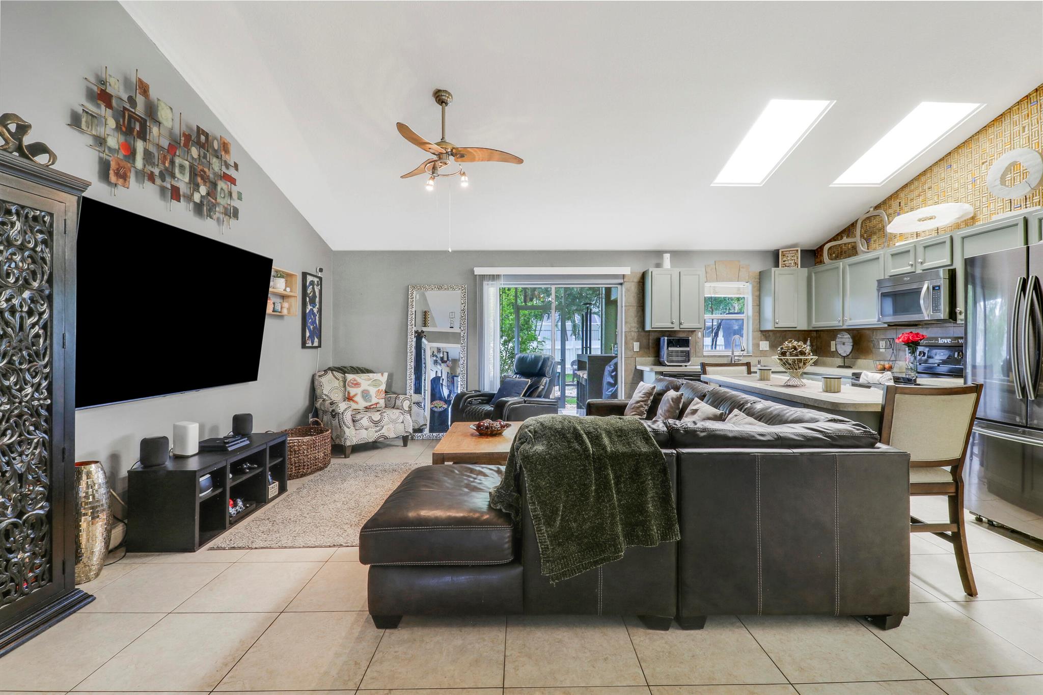 PORT ST LUCIE SECTION 3 - Residential