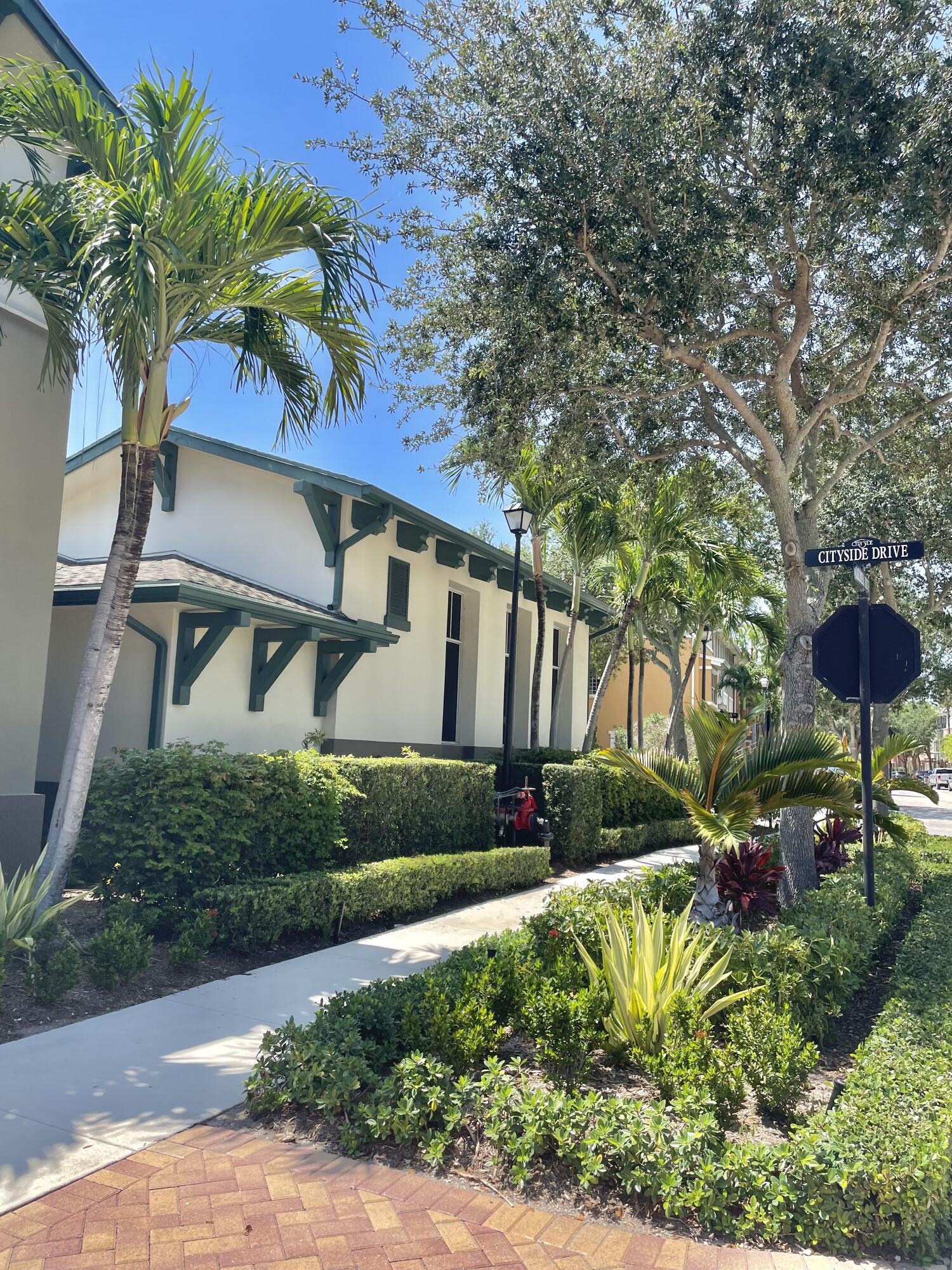 CITYSIDE CONDO - Residential