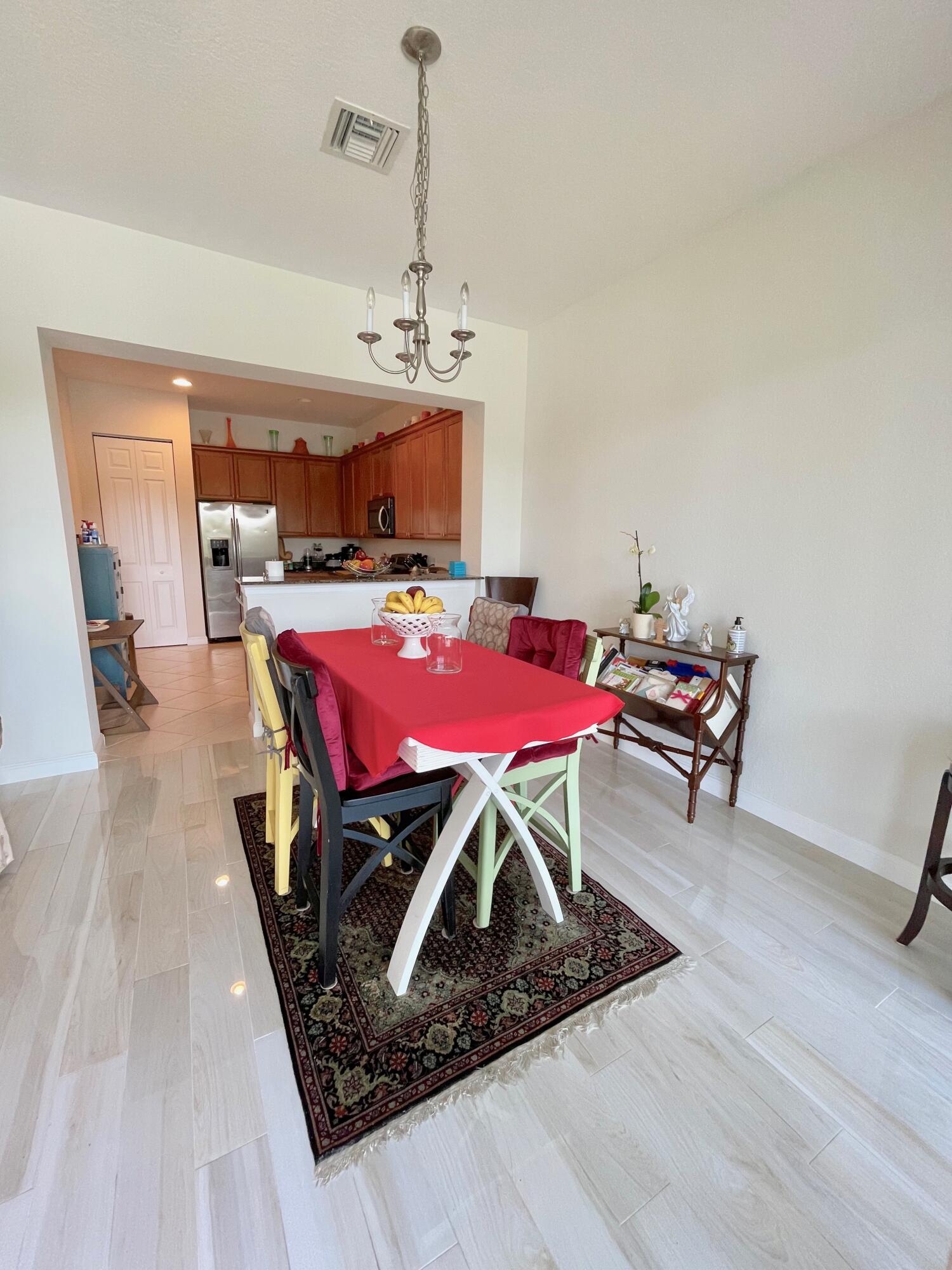 CITYSIDE CONDO - Residential