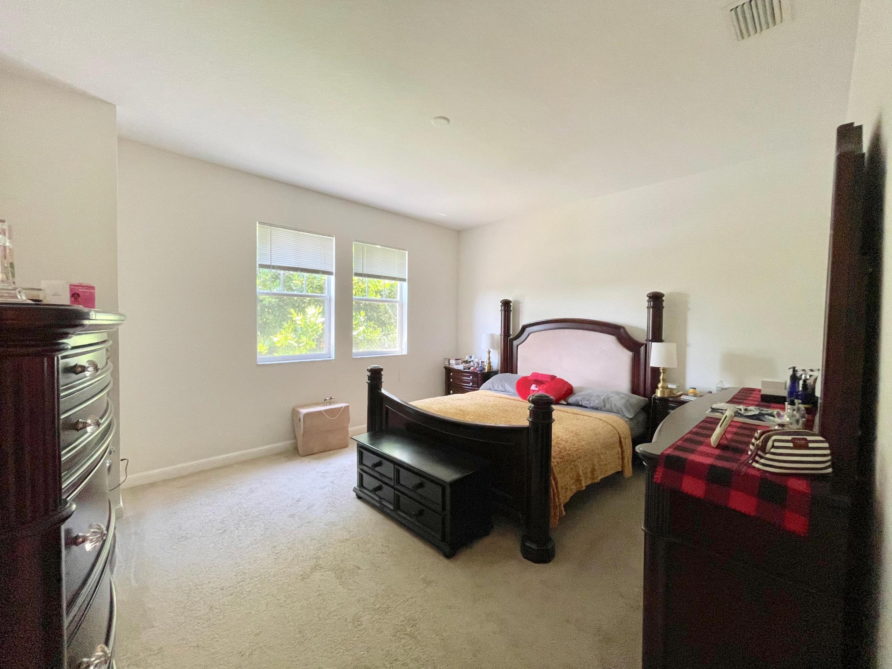 CITYSIDE CONDO - Residential